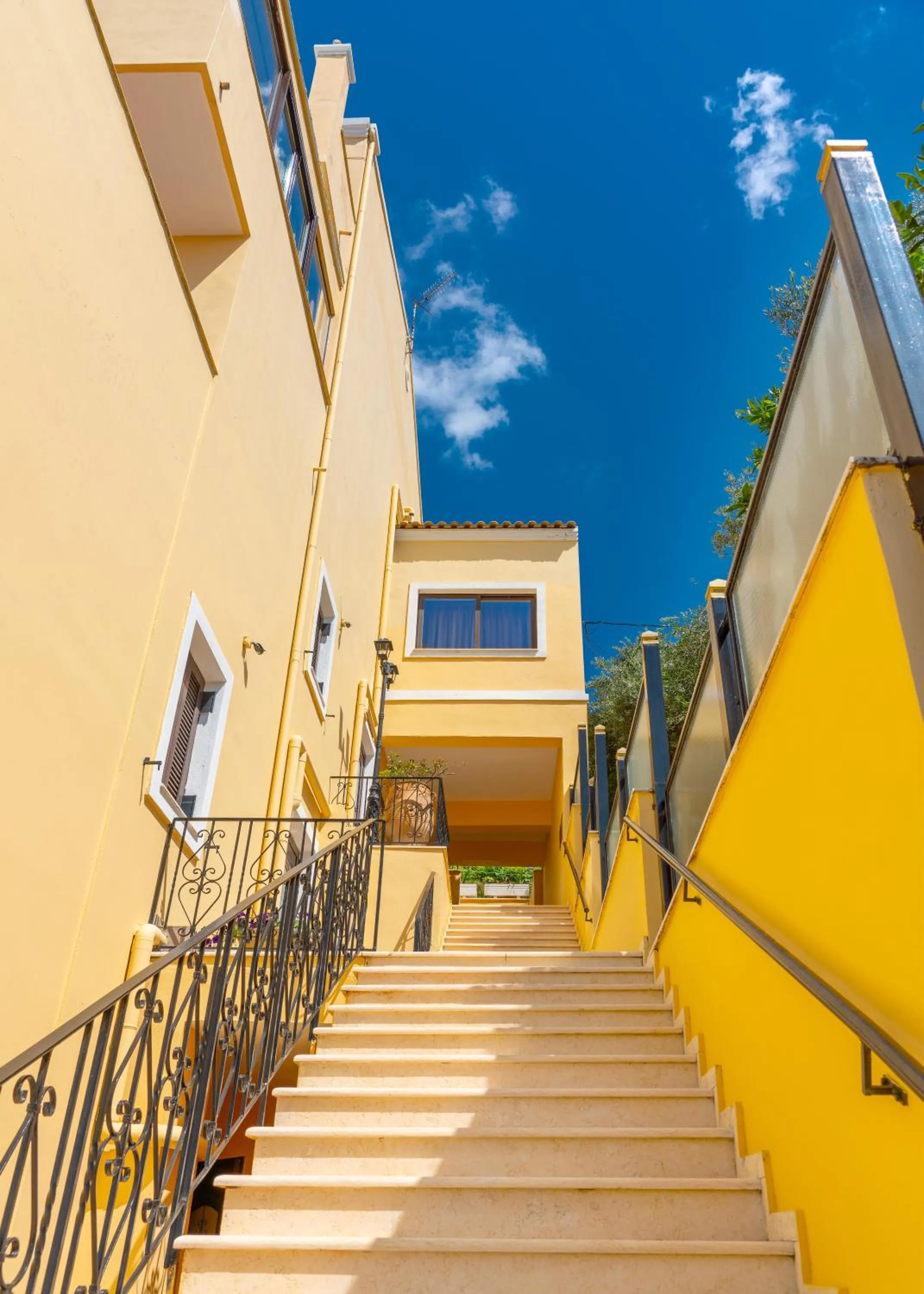 Property building in Corfu Secret