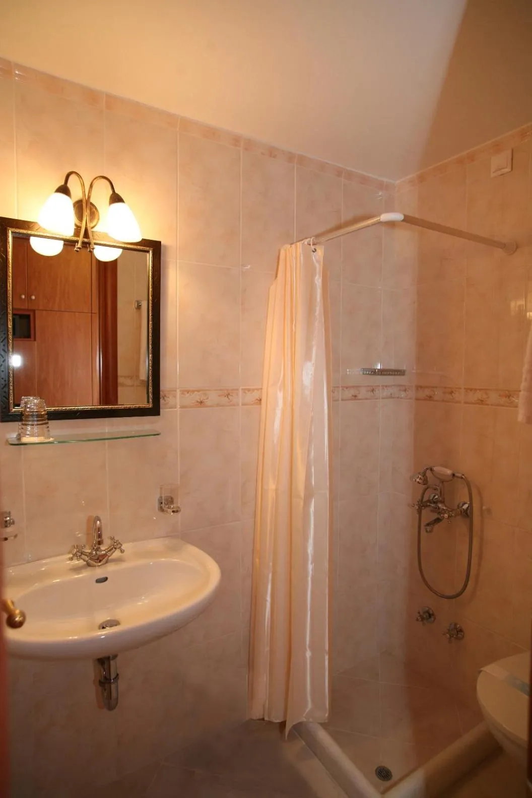 Bathroom in Corfu Secret