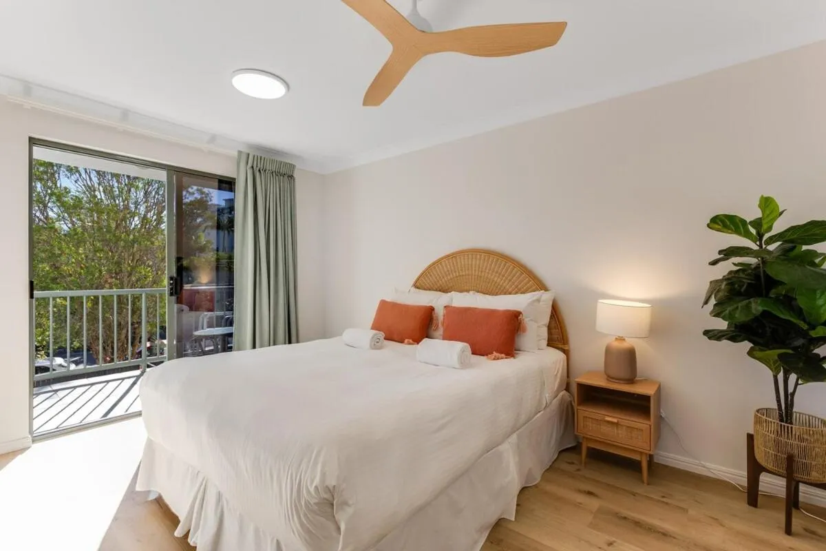 Bed in Riverdance Apt 6
