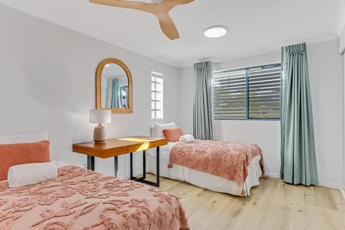 Bed in Riverdance Apt 6