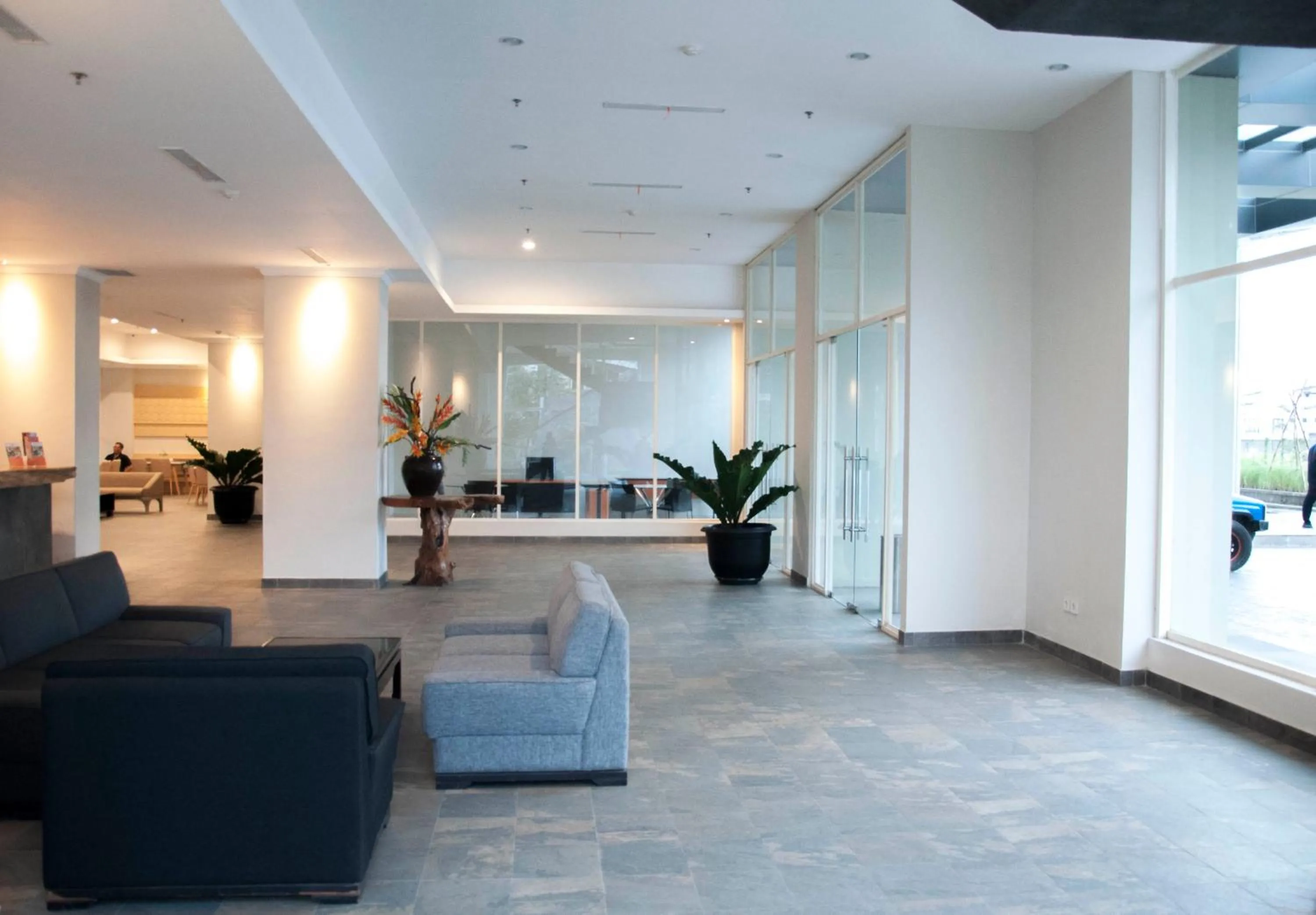 Lobby or reception in Skyland City Hotel Jatinangor