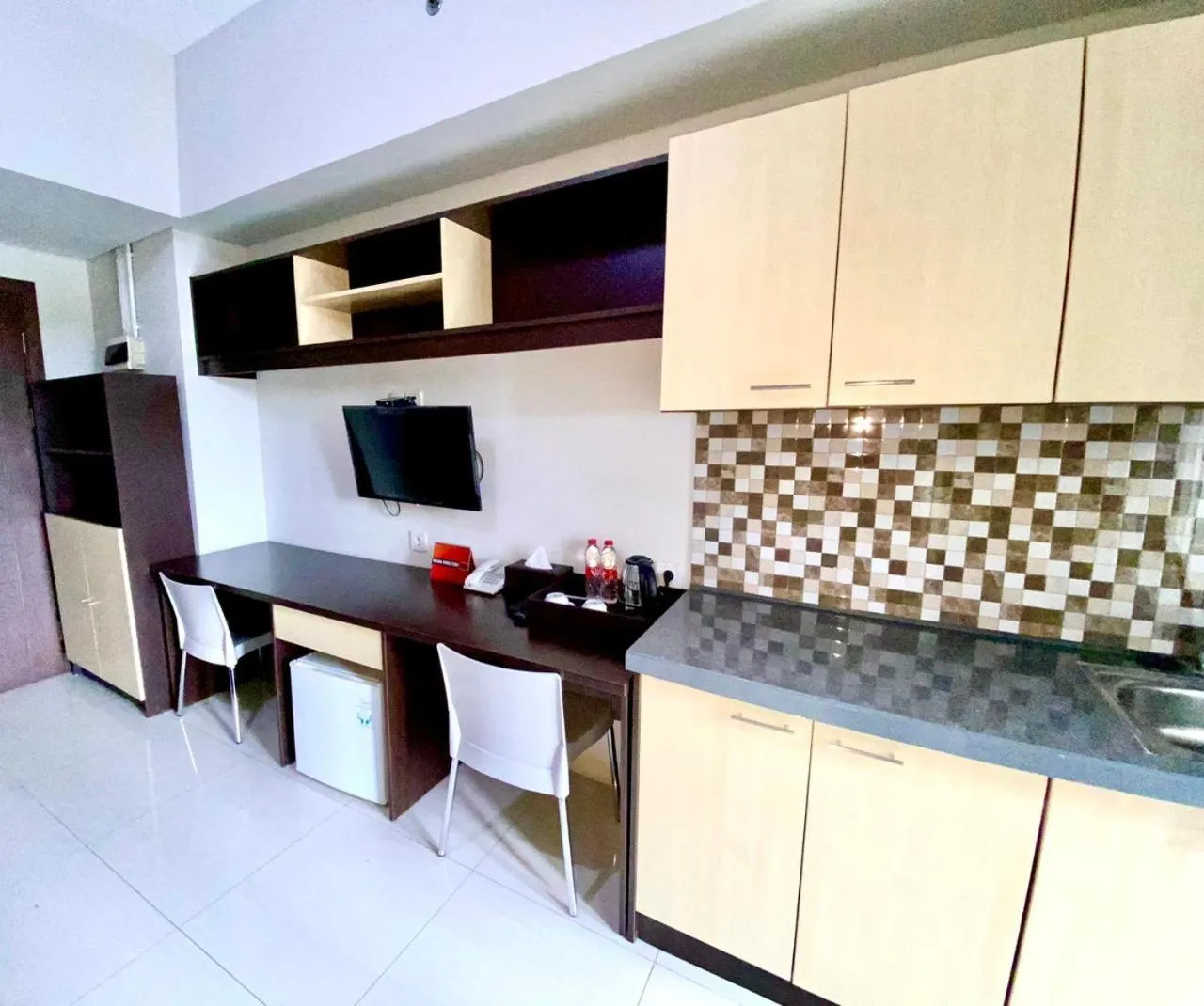 TV and multimedia in Skyland City Hotel Jatinangor