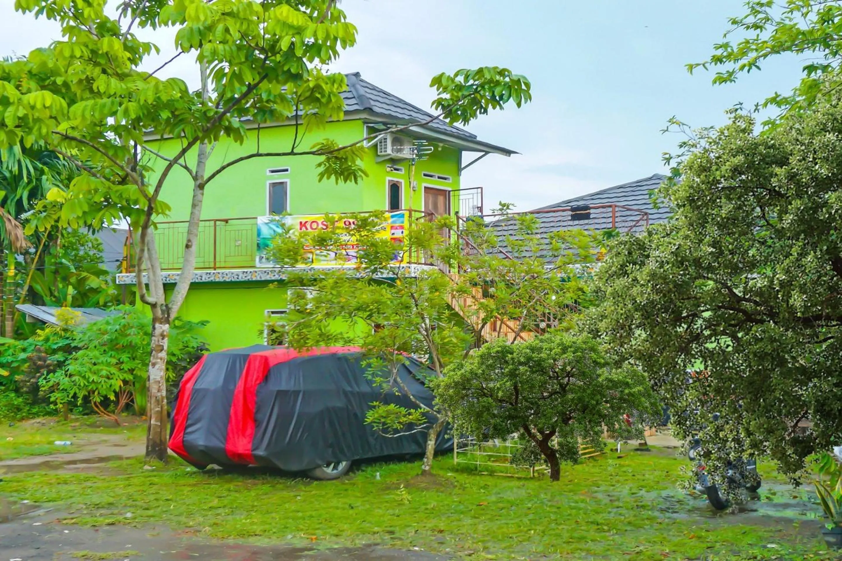 Facade/entrance in Hotel O Kost Qiu Qiu 99