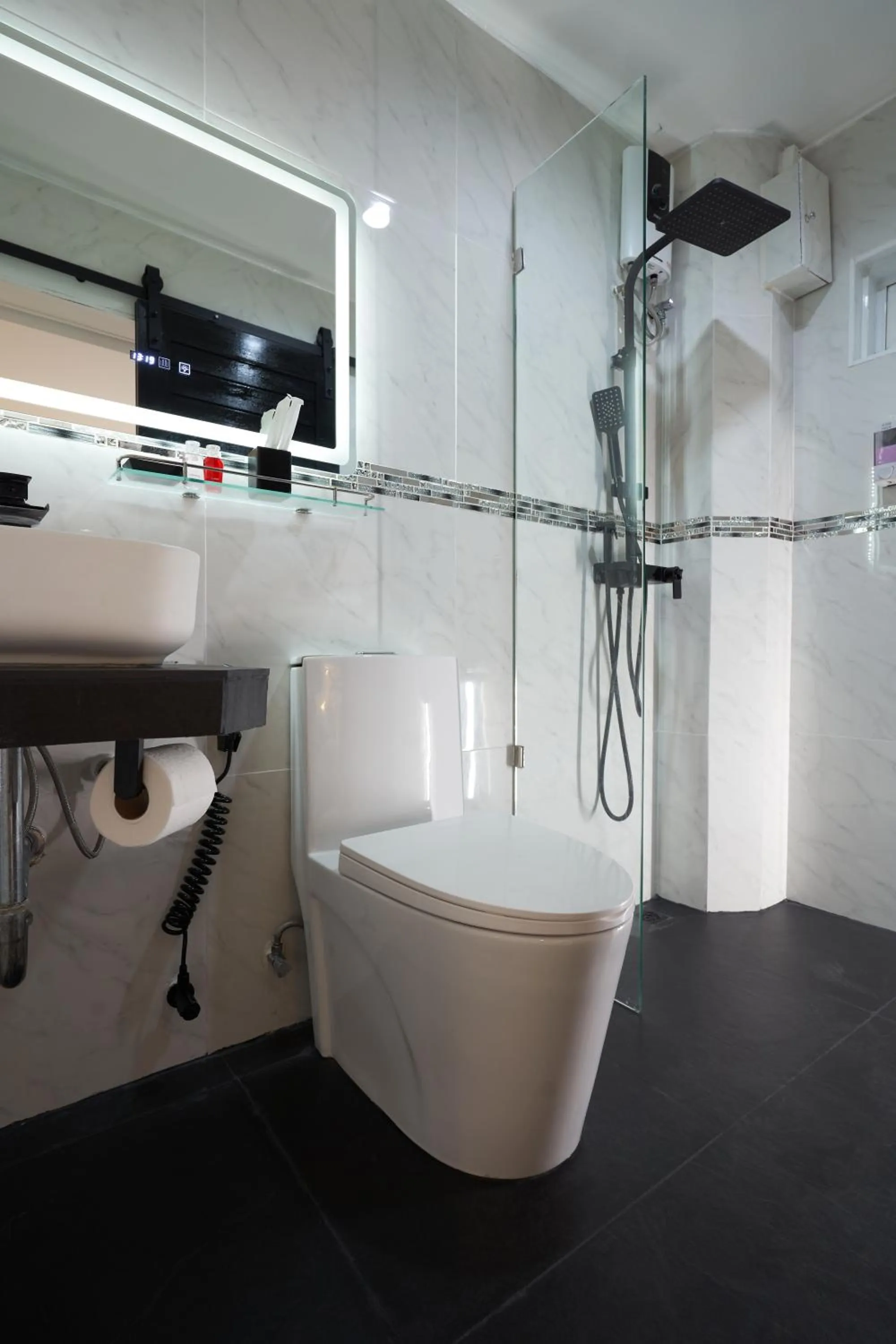 Bathroom in Thonglor Suites Hotel