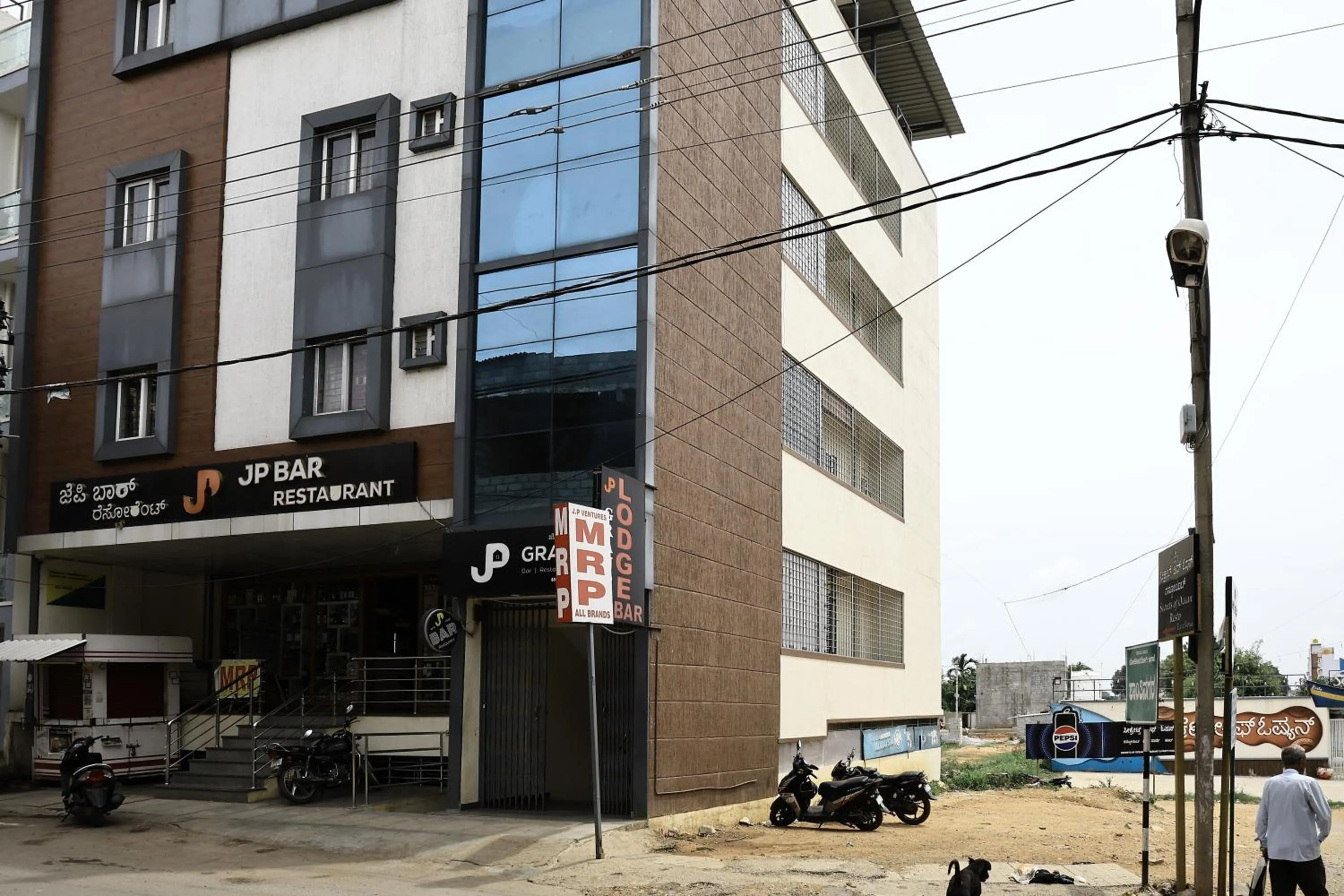 Property building in Hotel JP Grand