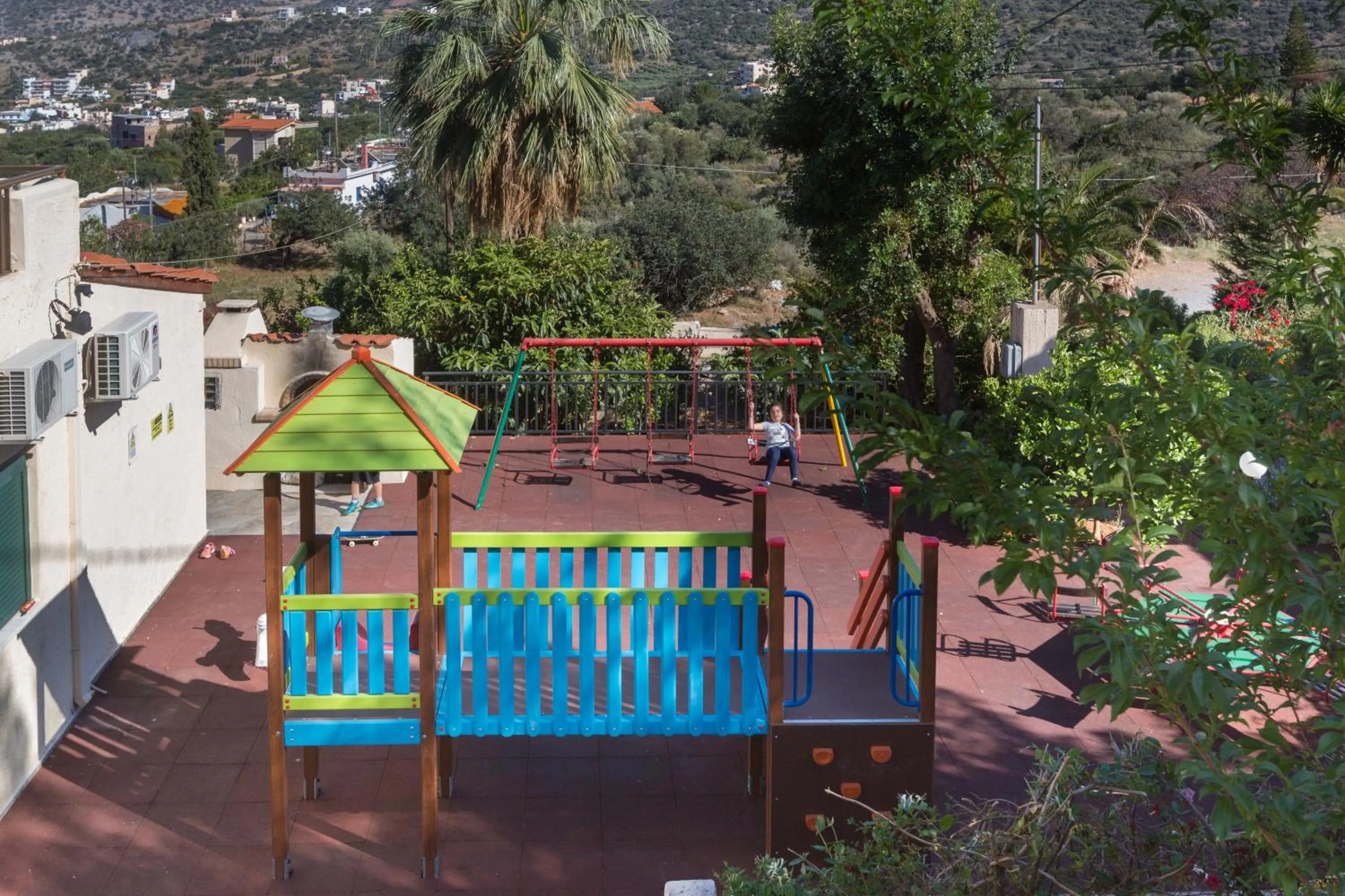 Children play ground in Mariamare apts