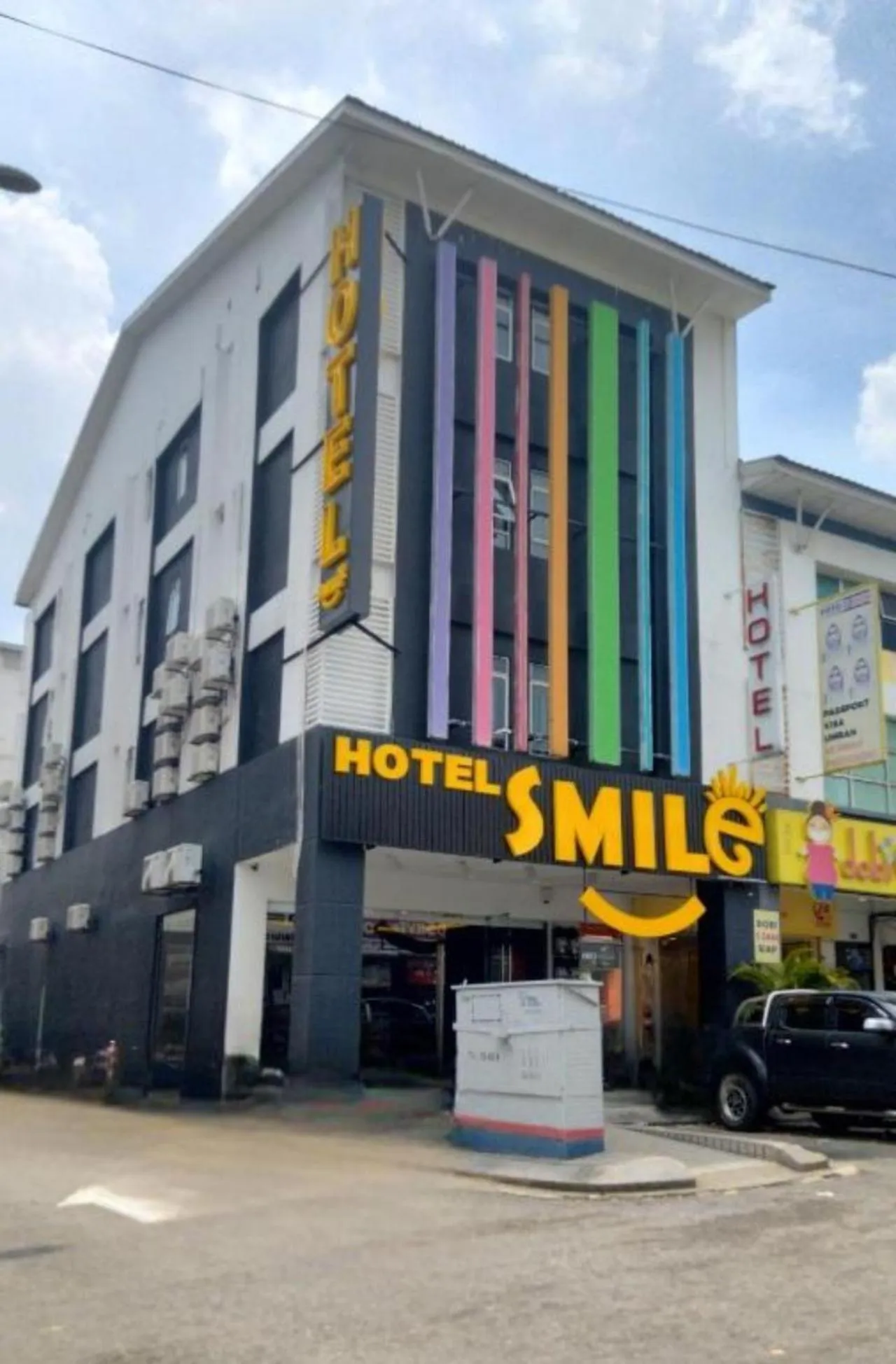 Property building in Smile Hotel Cheras Sri Permaisuri