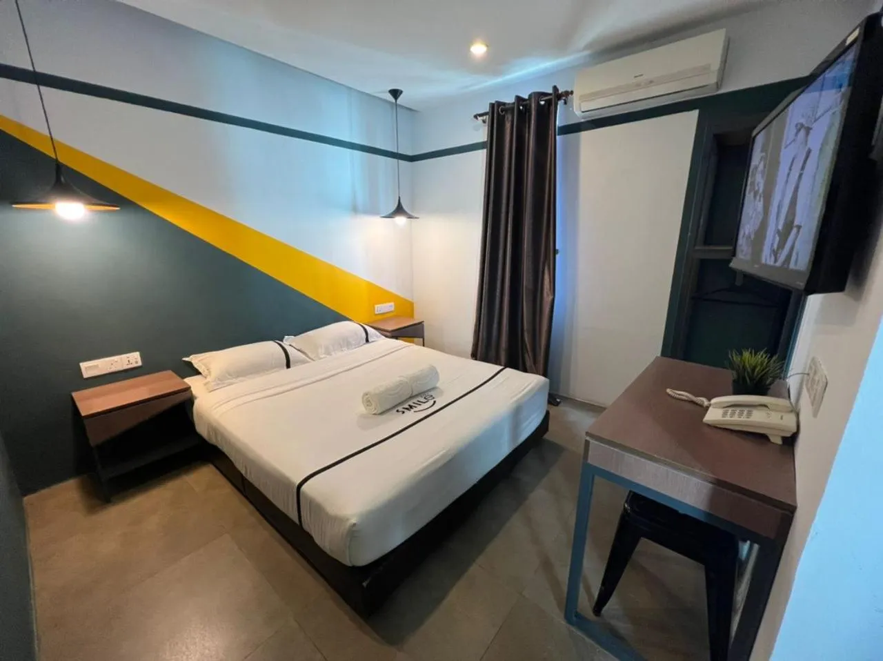 Photo of the whole room, Bed in Smile Hotel Cheras Sri Permaisuri