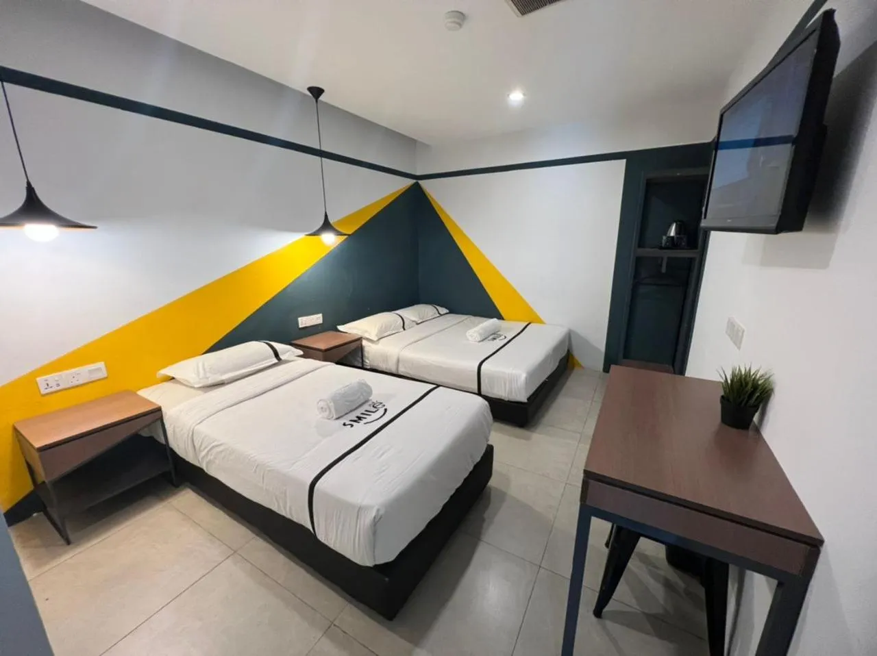 Photo of the whole room, Bed in Smile Hotel Cheras Sri Permaisuri