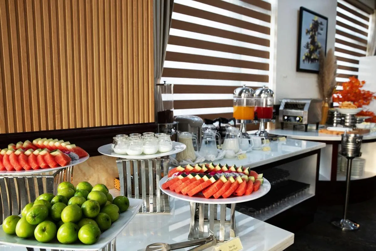 Food in 7 Seven Sea Hotel