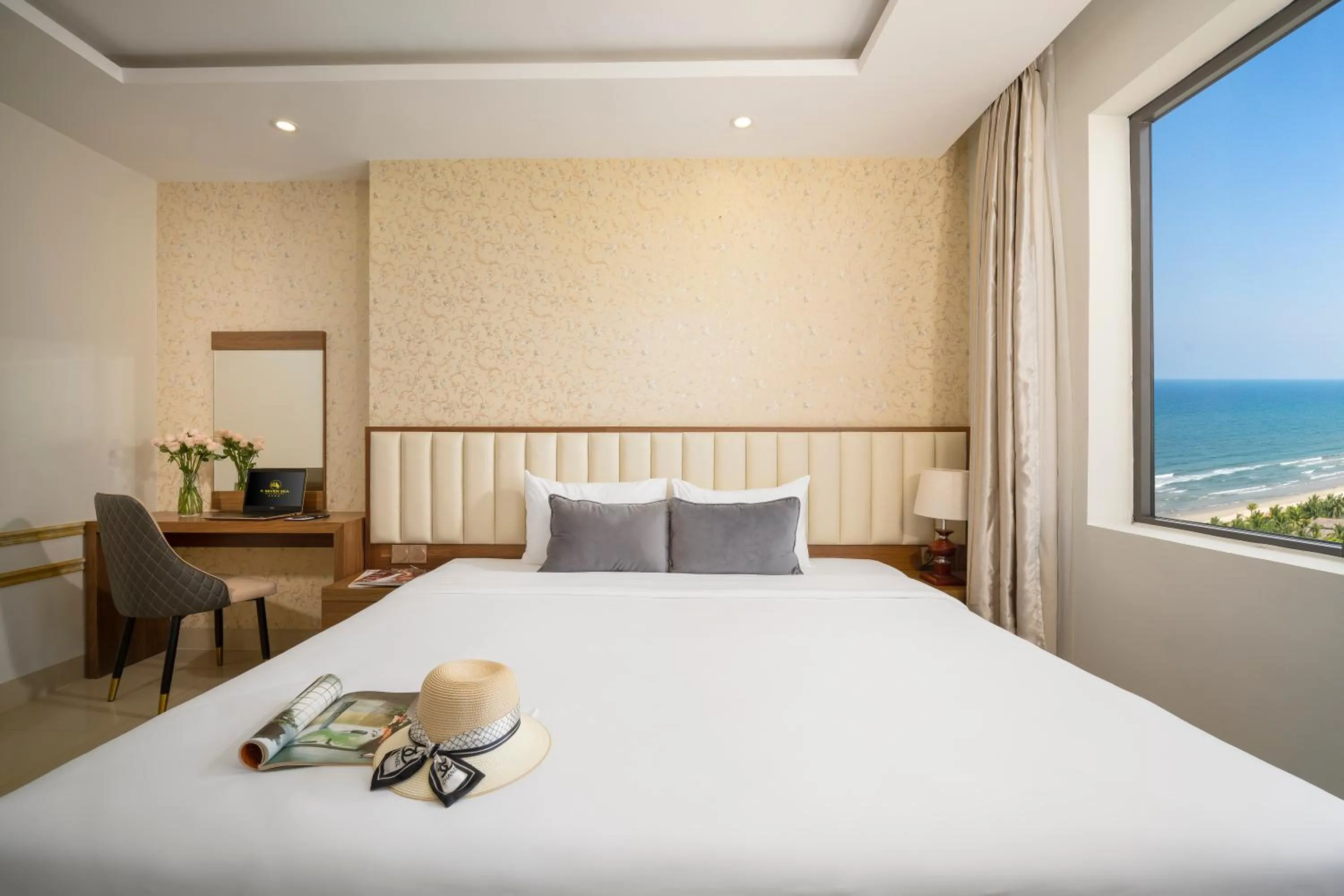 Sea view, Bed in 7 Seven Sea Hotel