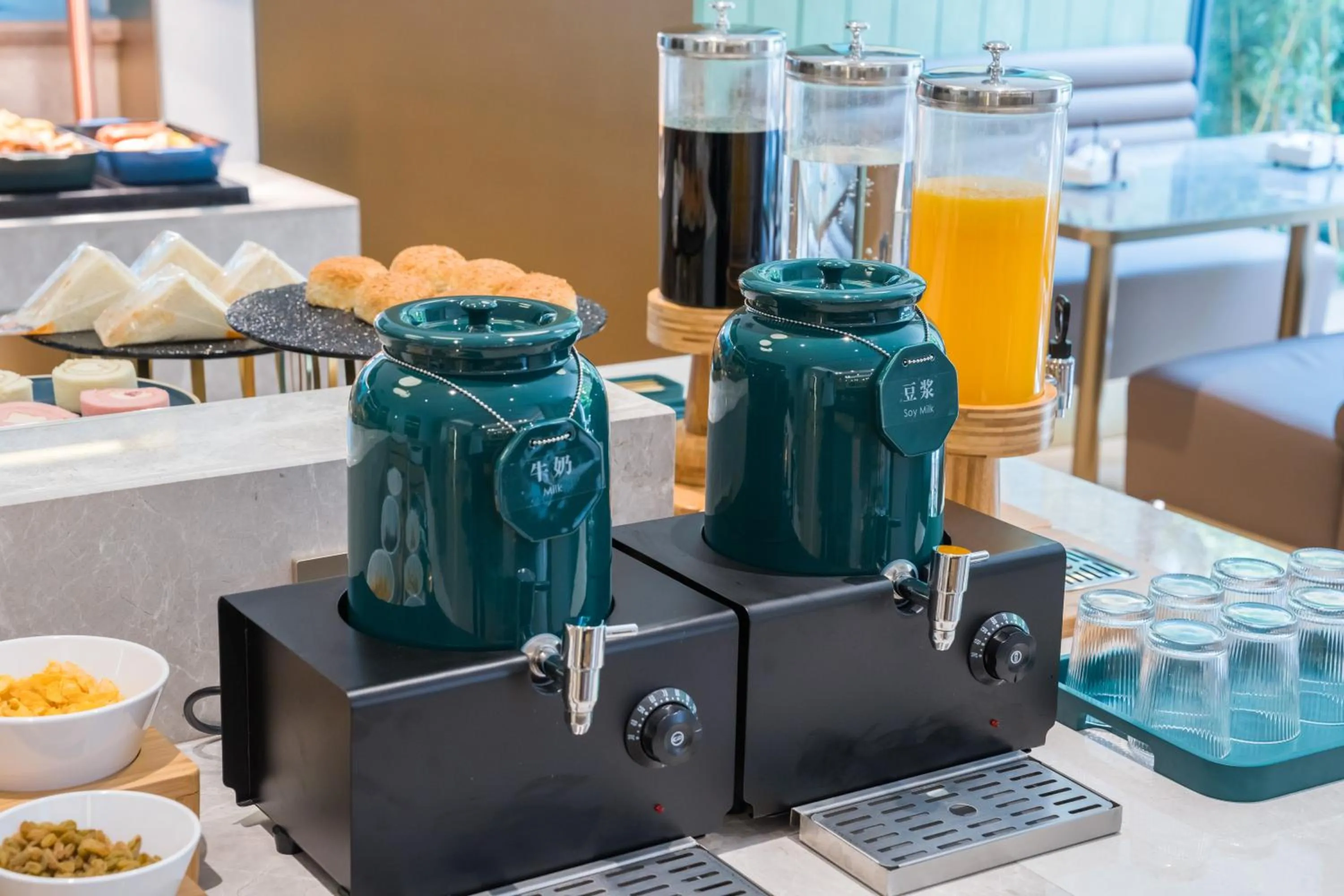 Breakfast in Manxin Hotel Guangzhou Baiyun Airport Branch