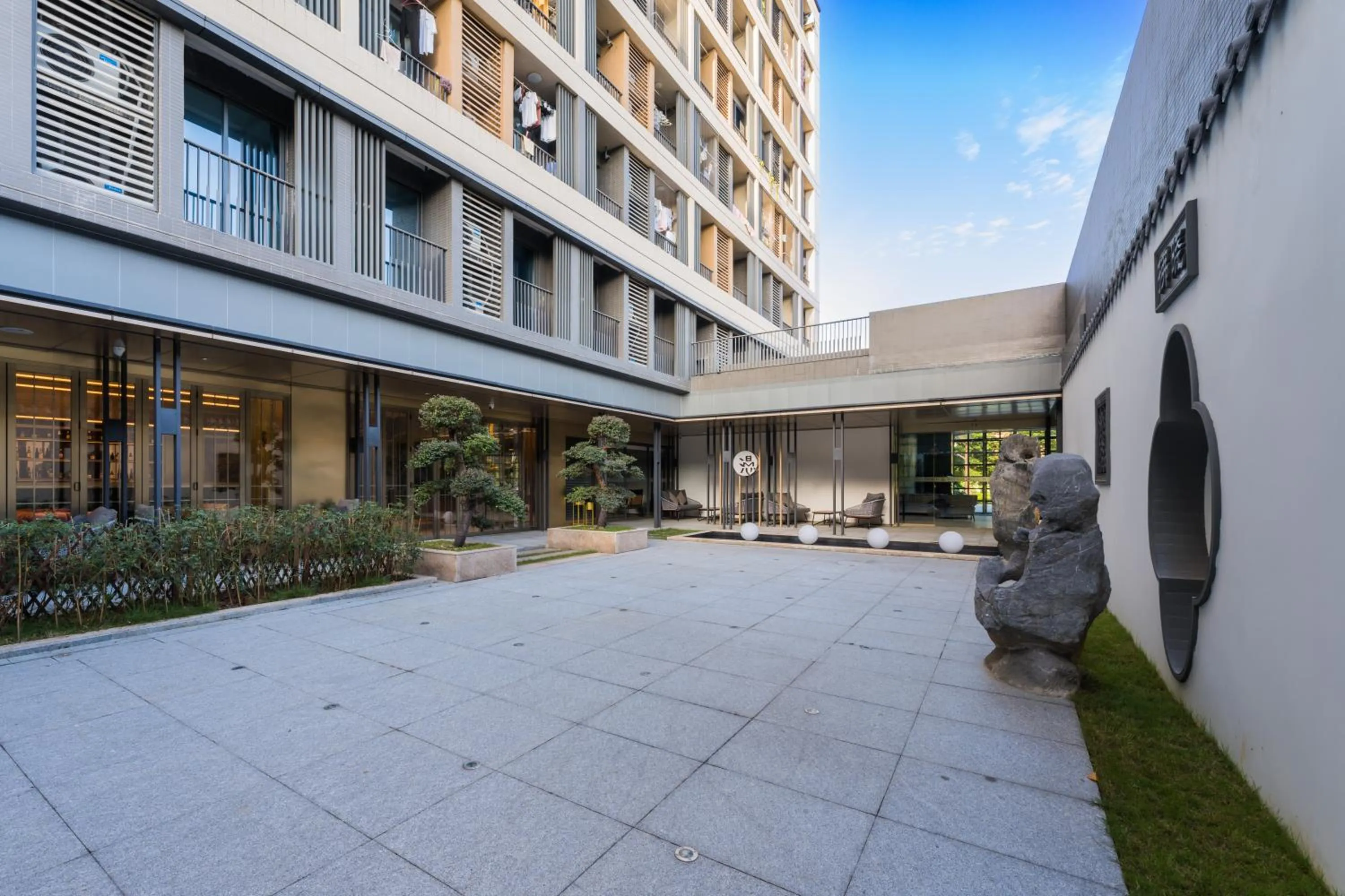 Property building in Manxin Hotel Guangzhou Baiyun Airport Branch