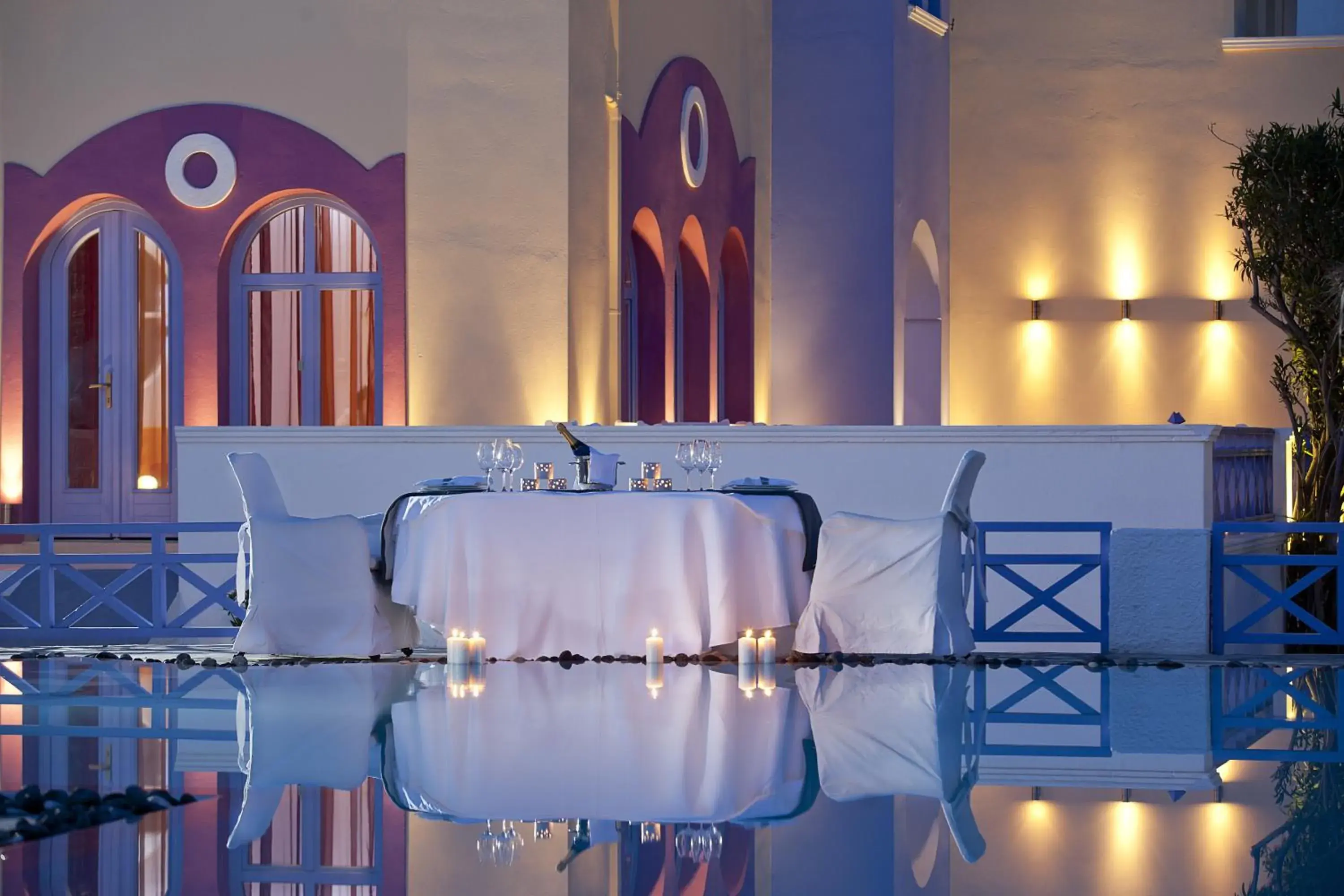 Restaurant/places to eat in Acqua Vatos Santorini Hotel Restaurant/places to eat in Acqua Vatos Santorini Hotel