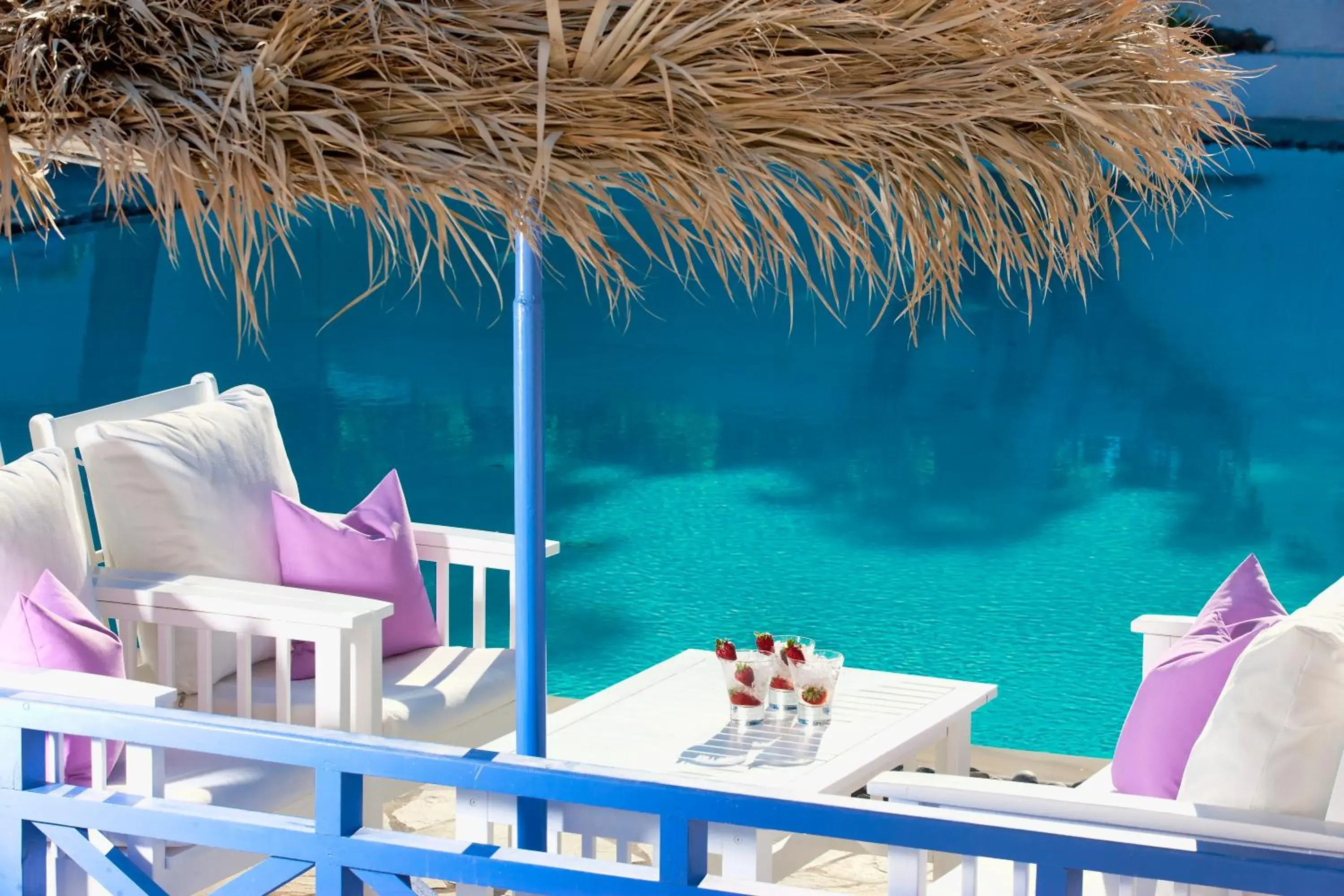 Swimming pool in Acqua Vatos Santorini Hotel Swimming pool in Acqua Vatos Santorini Hotel