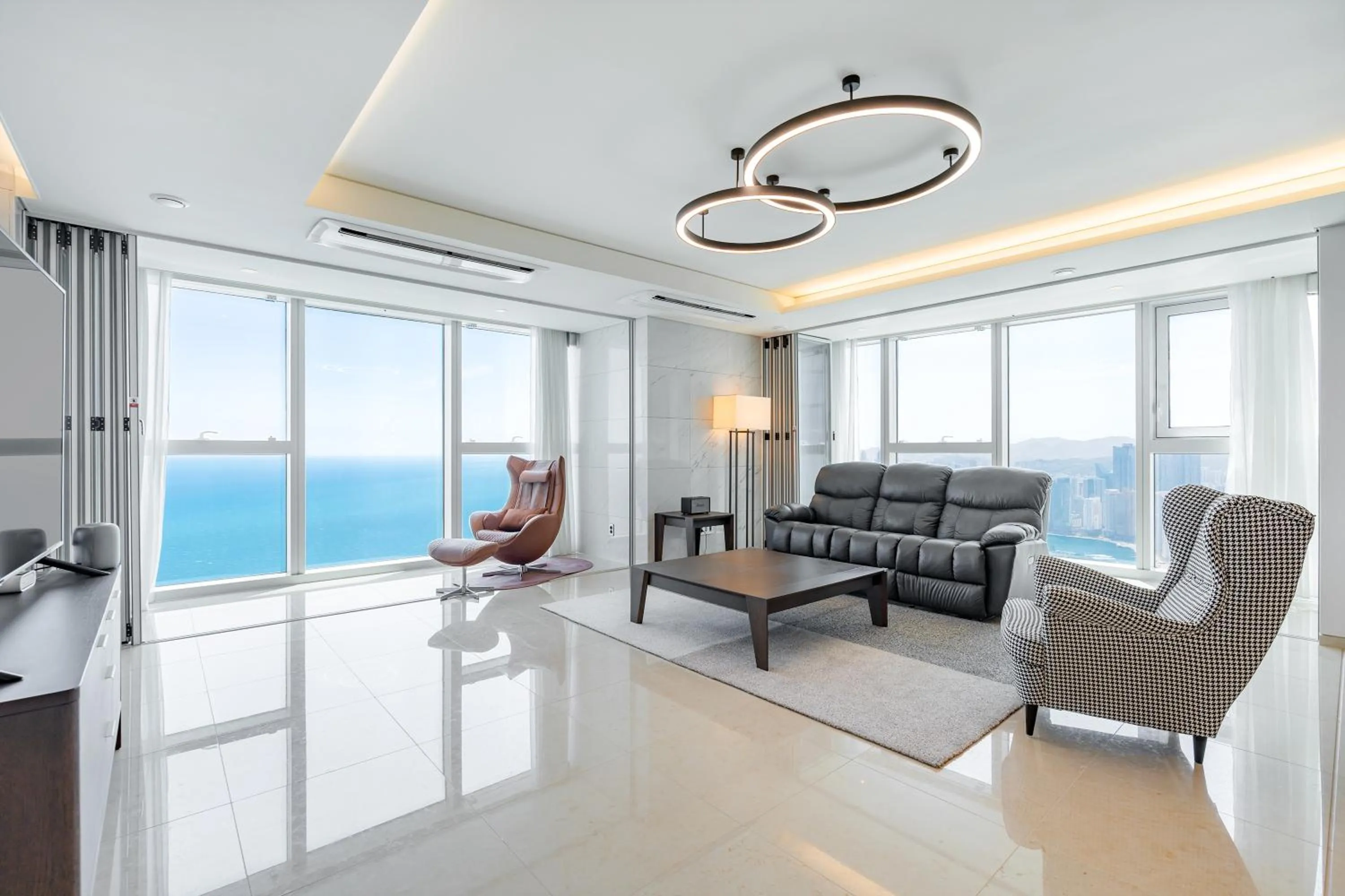 LCT Residence Y collection