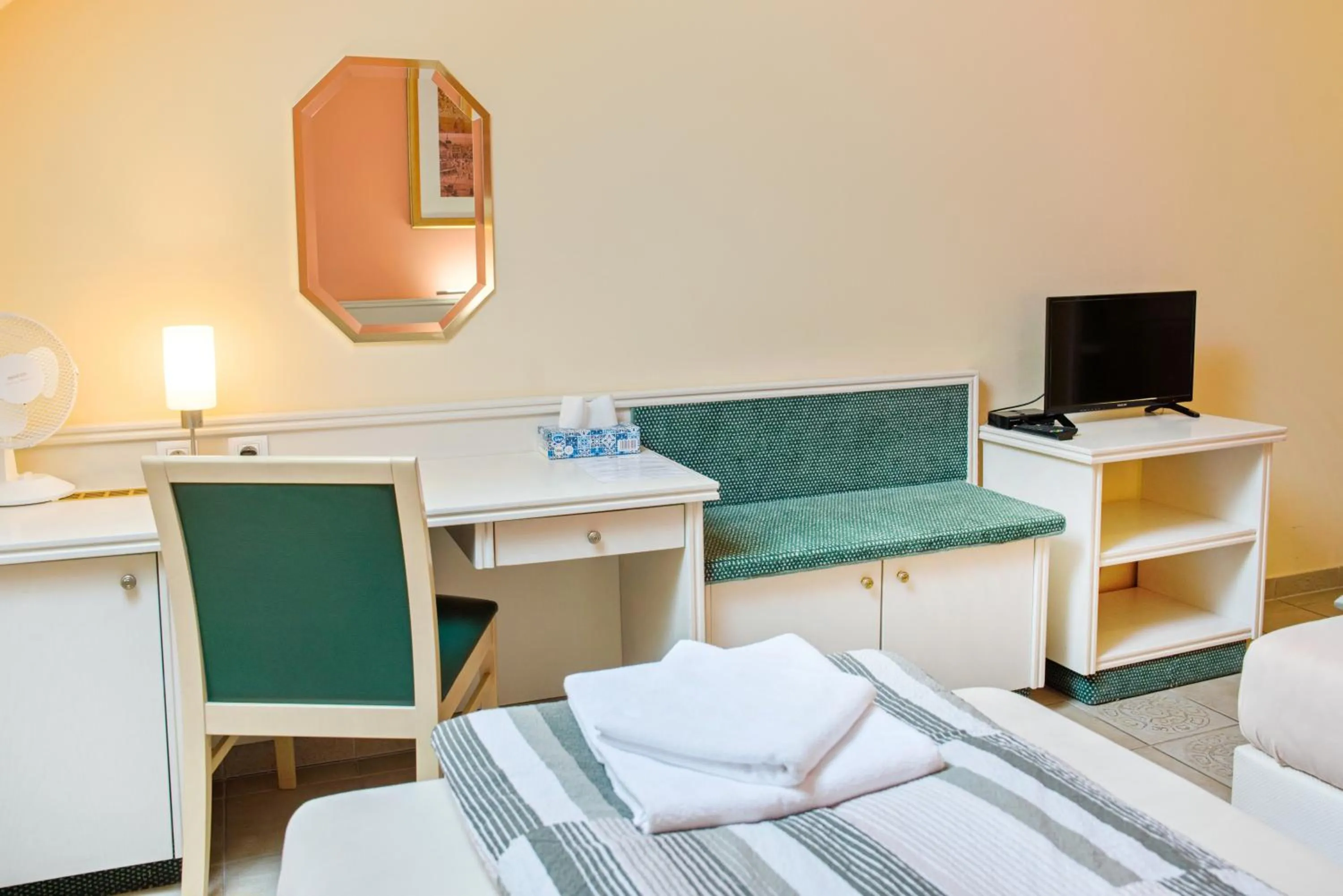 TV and multimedia, Bed in Penzion Putim