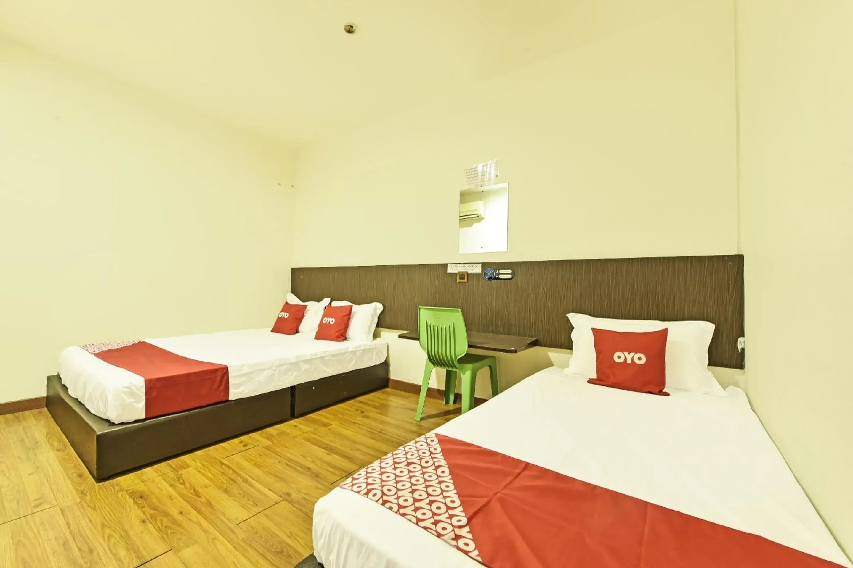 Economy Triple Room - single occupancy in Hotel O Mini Indah Economy Triple Room - single occupancy in Hotel O Mini Indah