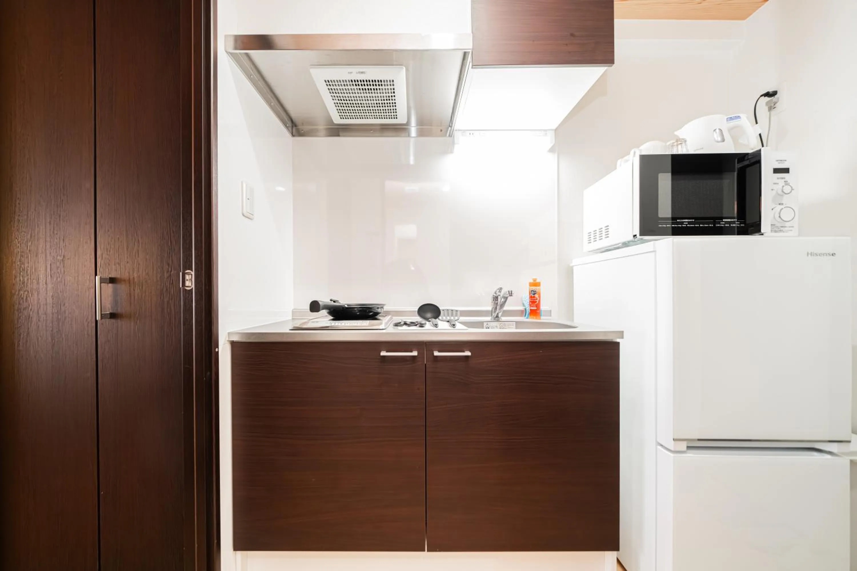 Kitchen or kitchenette in QUEENS PARK