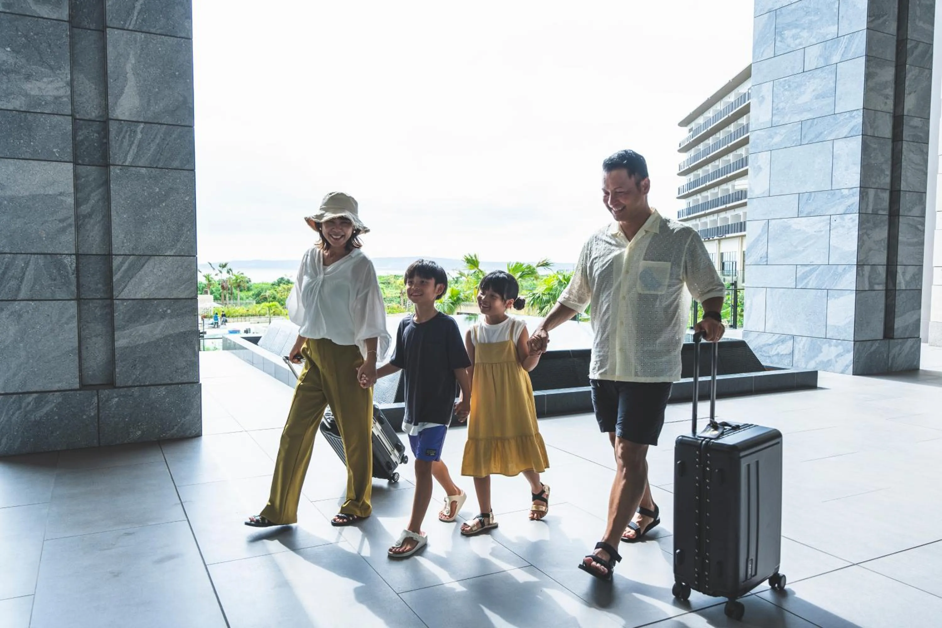 Lobby or reception in Hilton Okinawa Miyako Island Resort