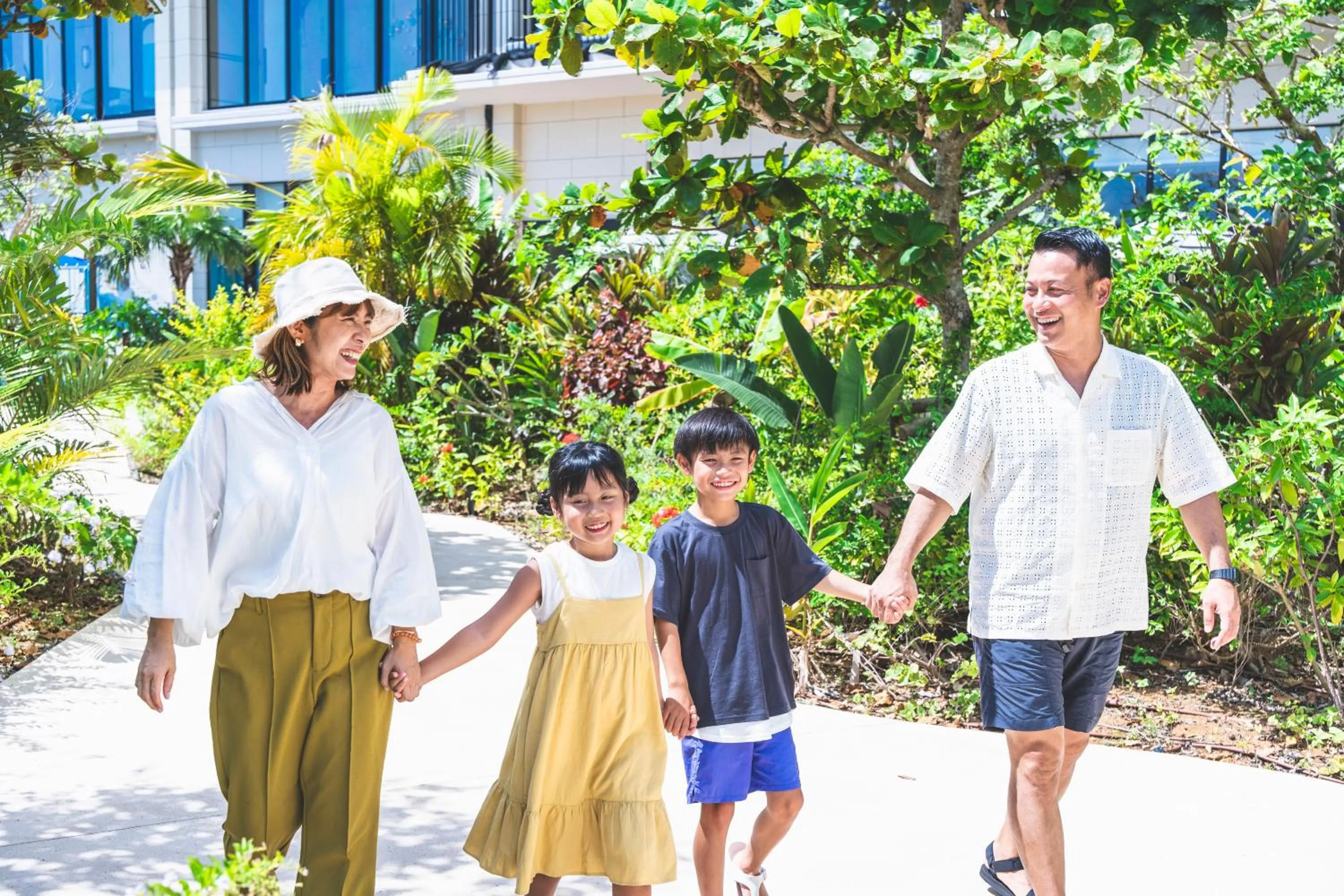 Lobby or reception in Hilton Okinawa Miyako Island Resort