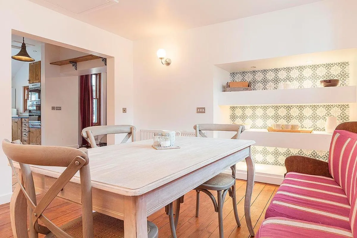 Dining area in The George Hotel