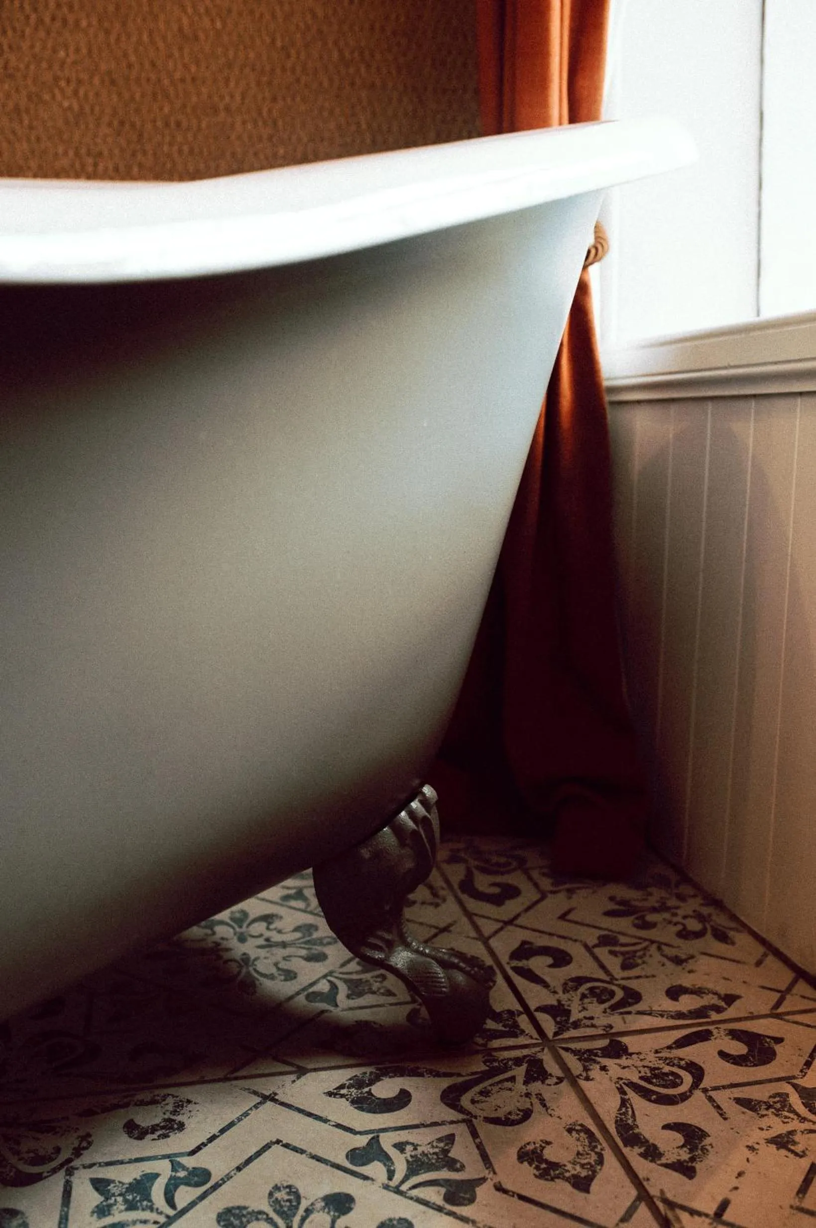 Bed in The George Hotel