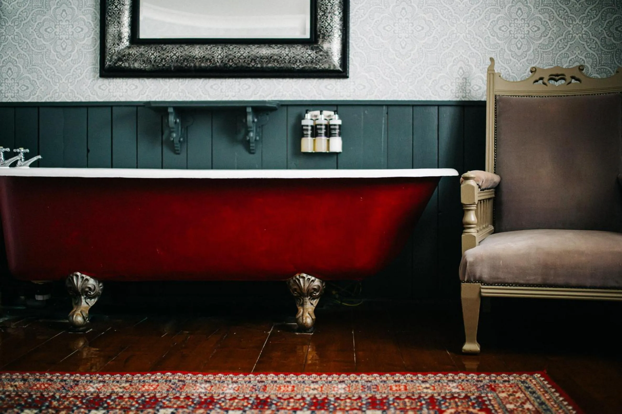 Bathroom in The George Hotel