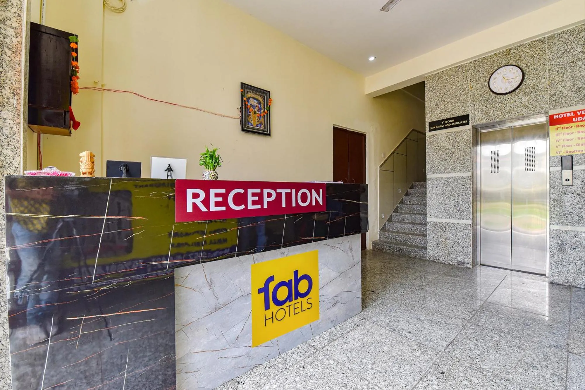 Lobby or reception in FabHotel Diamond I