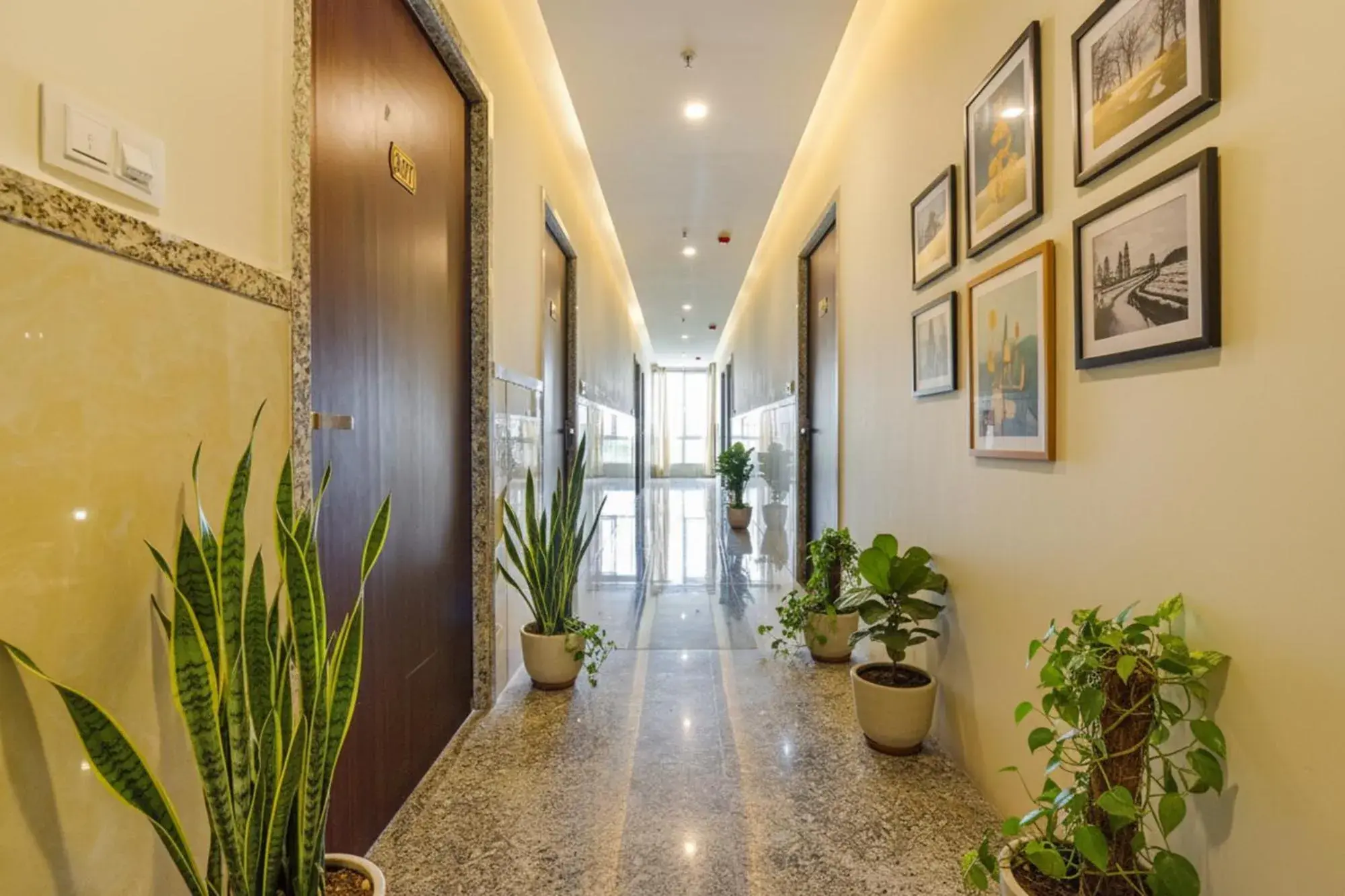 Lobby or reception in FabHotel Diamond I Lobby or reception in FabHotel Diamond I