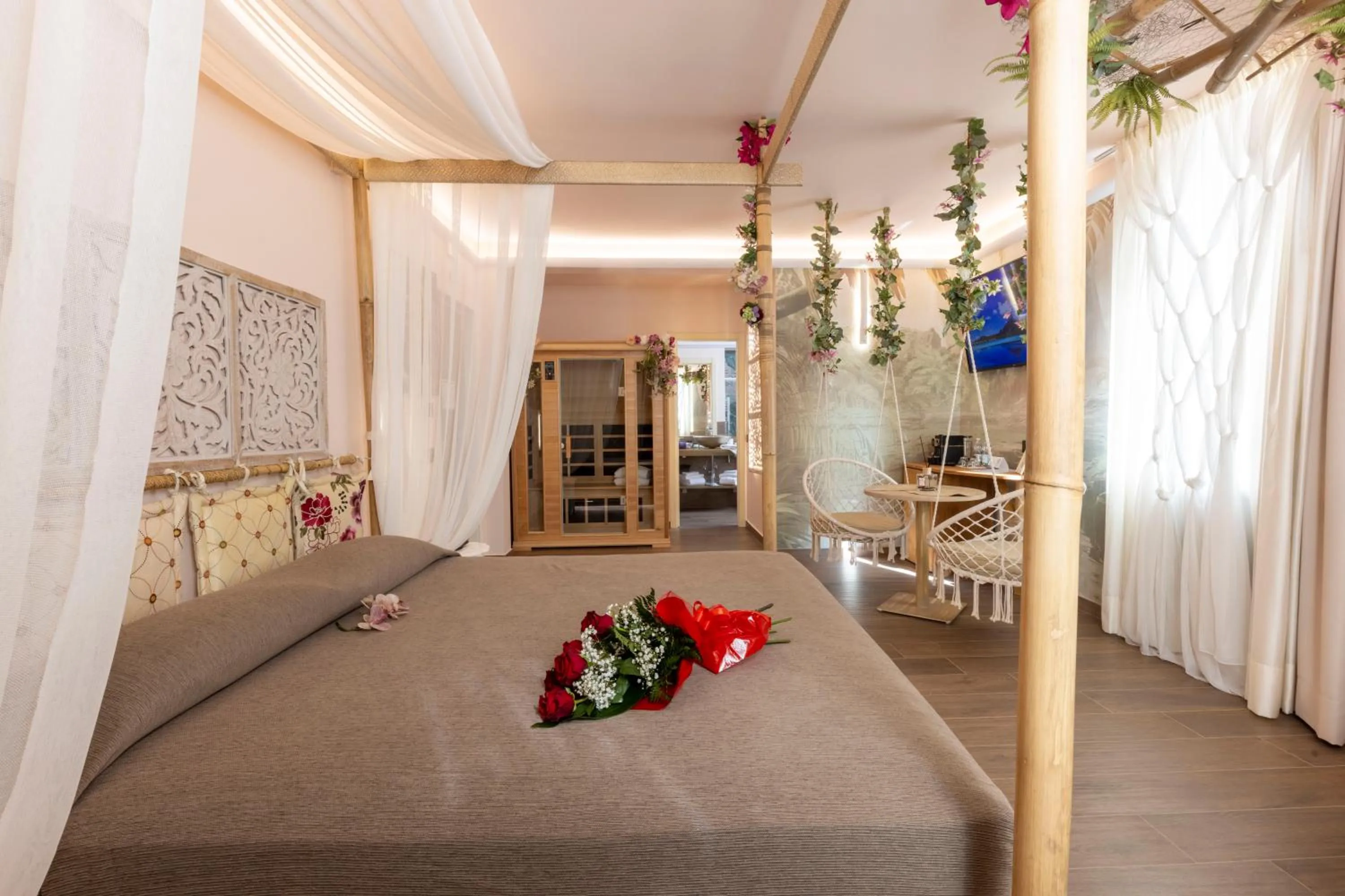 Bedroom, Bed in Suite Dreams Montecatini