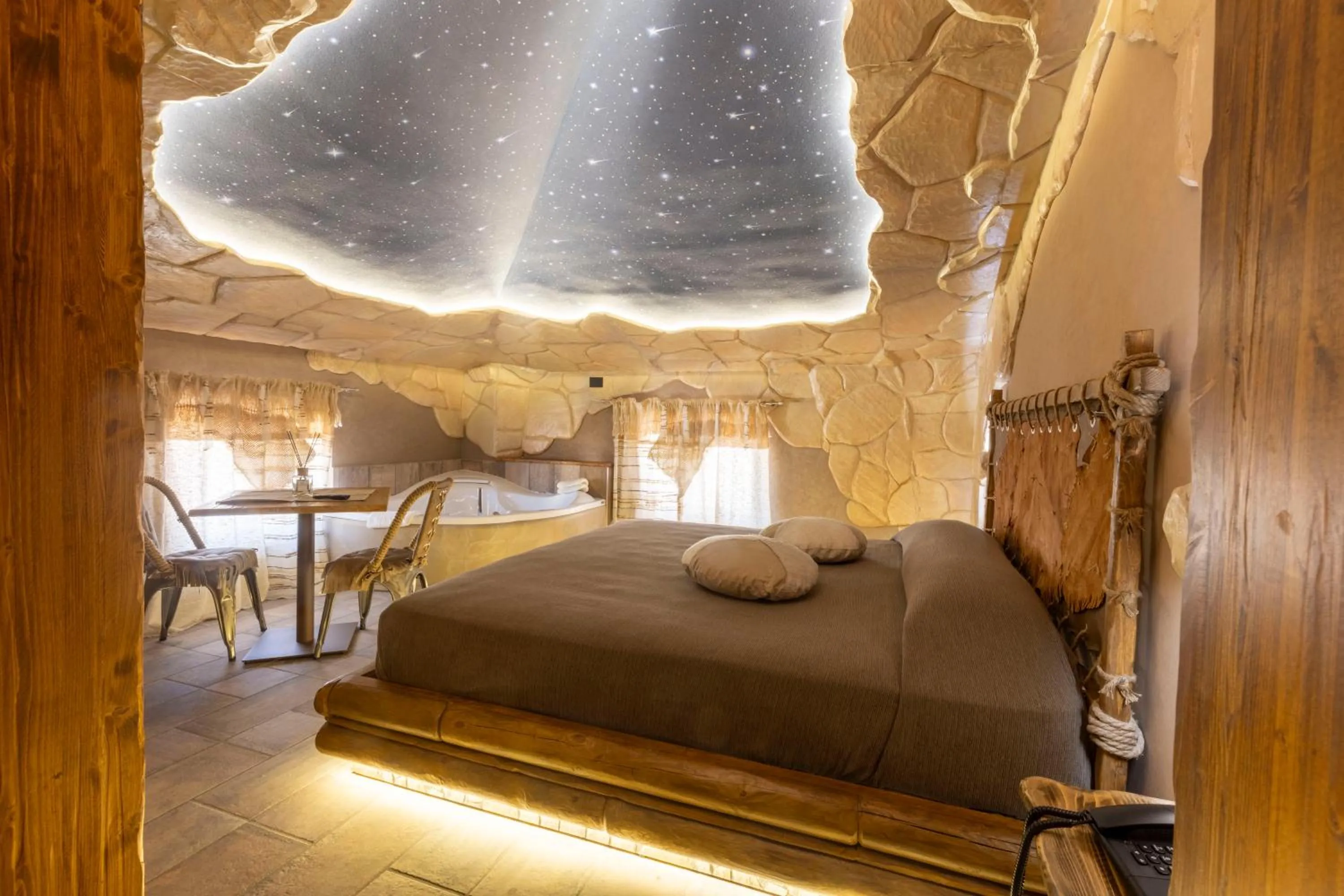 Bedroom, Bed in Suite Dreams Montecatini