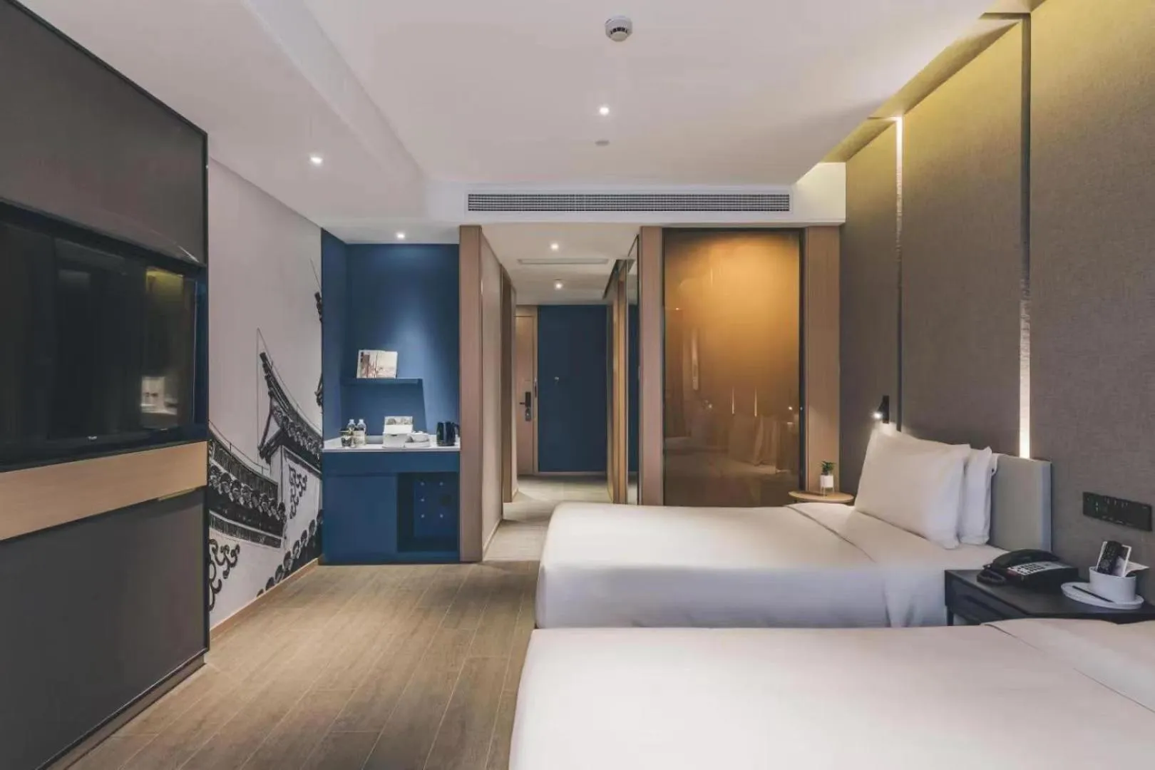 Photo of the whole room, Bed in Atour Hotel Jiading Jiangqiao Jiayi Road Subway Station