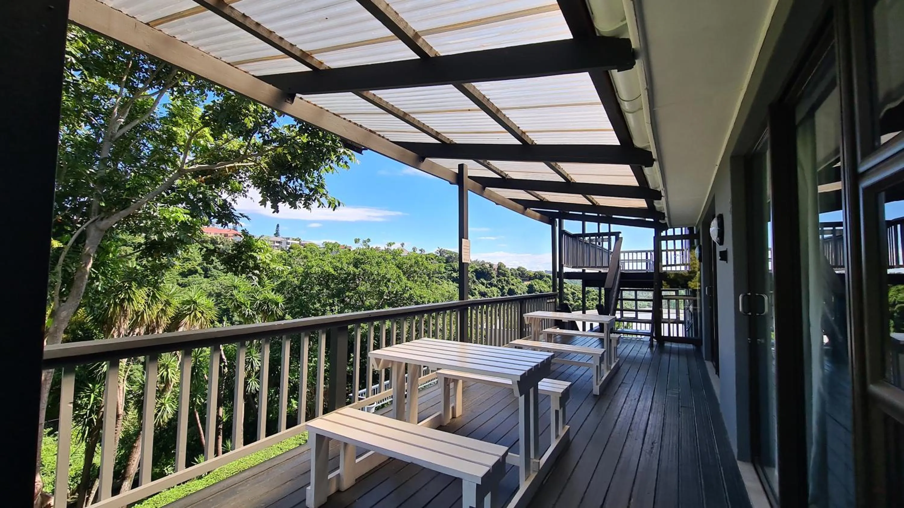 Patio in Vincent Valley Lodge