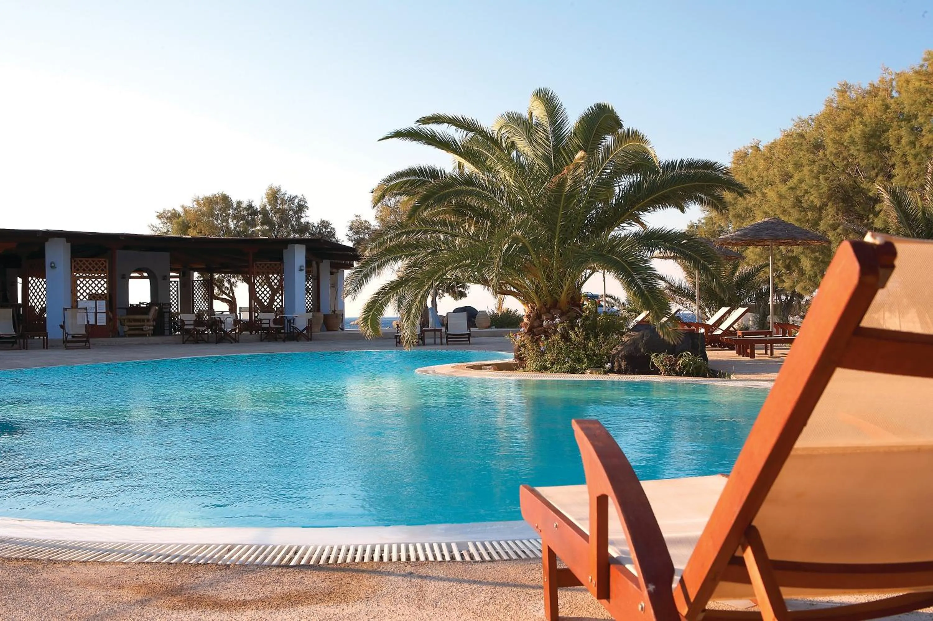 Swimming pool in Atlantis Beach Villa