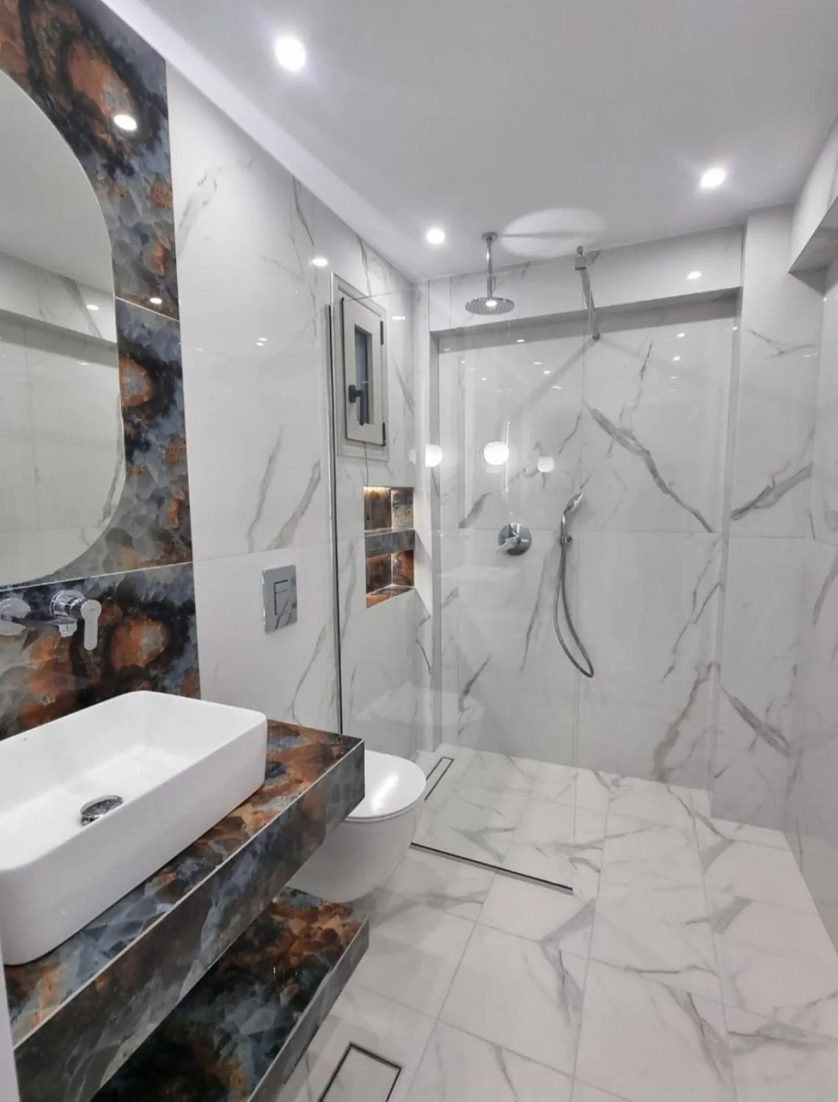 Shower in Hotel Andreas - Agistri (Skala)