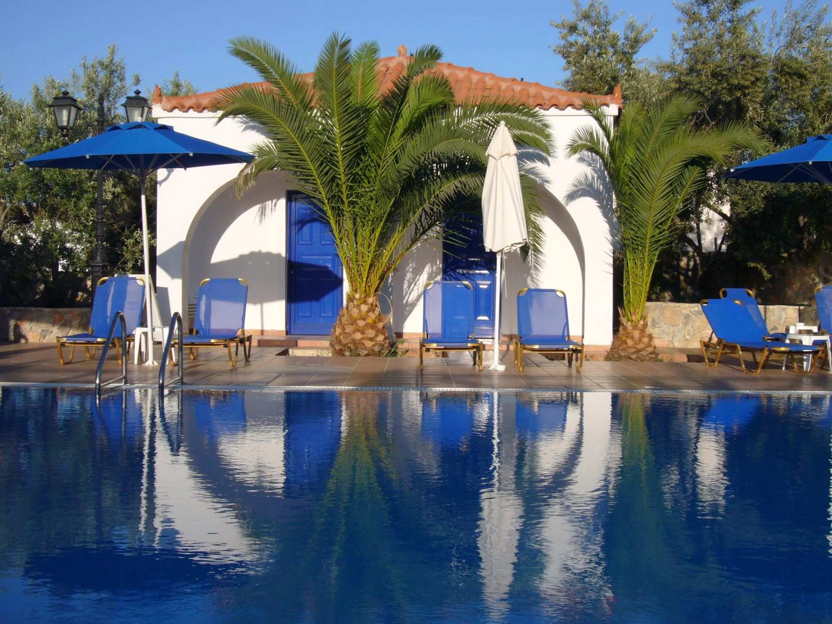Swimming pool in Hotel Andreas - Agistri (Skala)