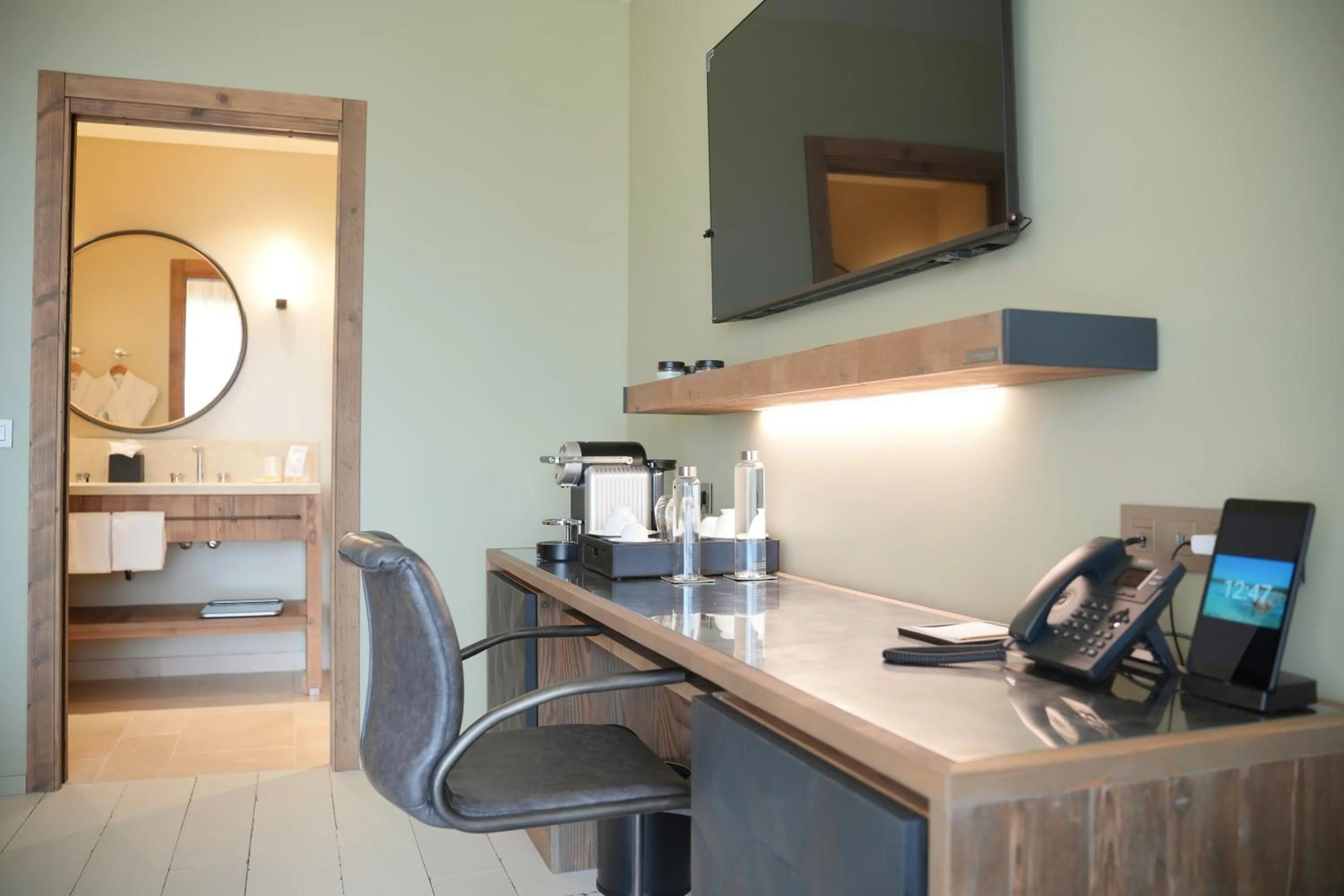 Bedroom in Les Regalia Hôtel & Spa