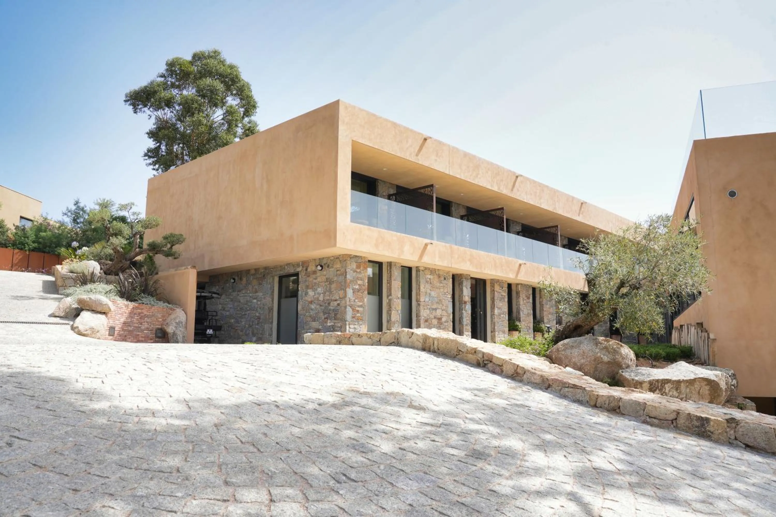 Facade/entrance in Les Regalia Hôtel & Spa