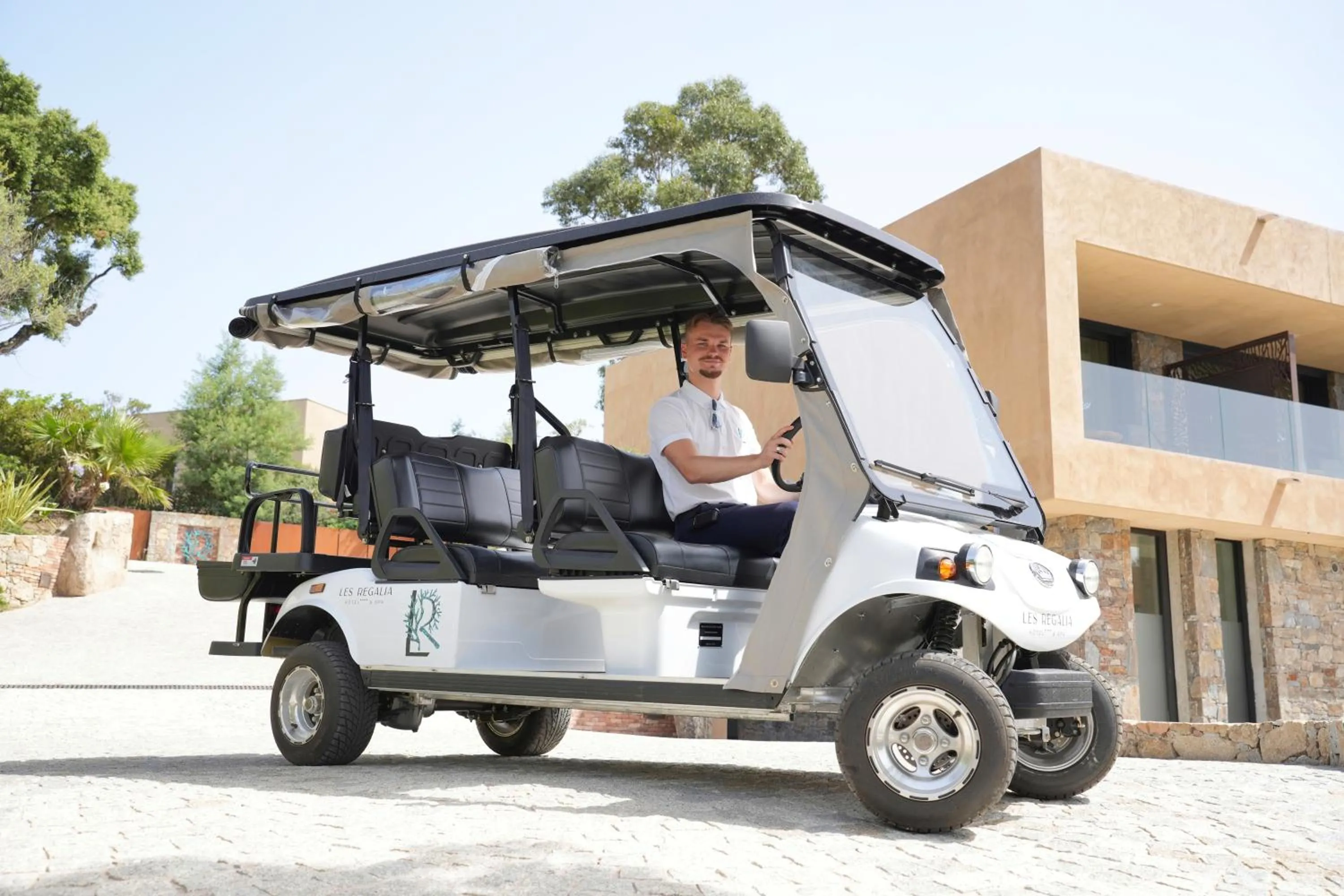 Facade/entrance in Les Regalia Hôtel & Spa