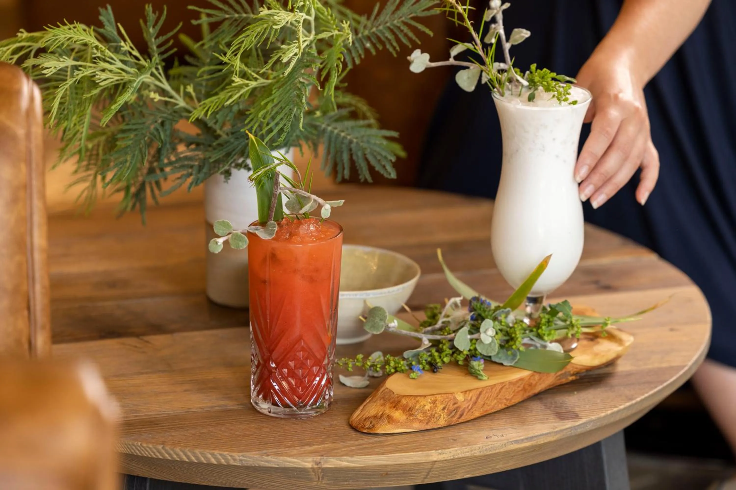 Lounge or bar in Les Regalia Hôtel & Spa