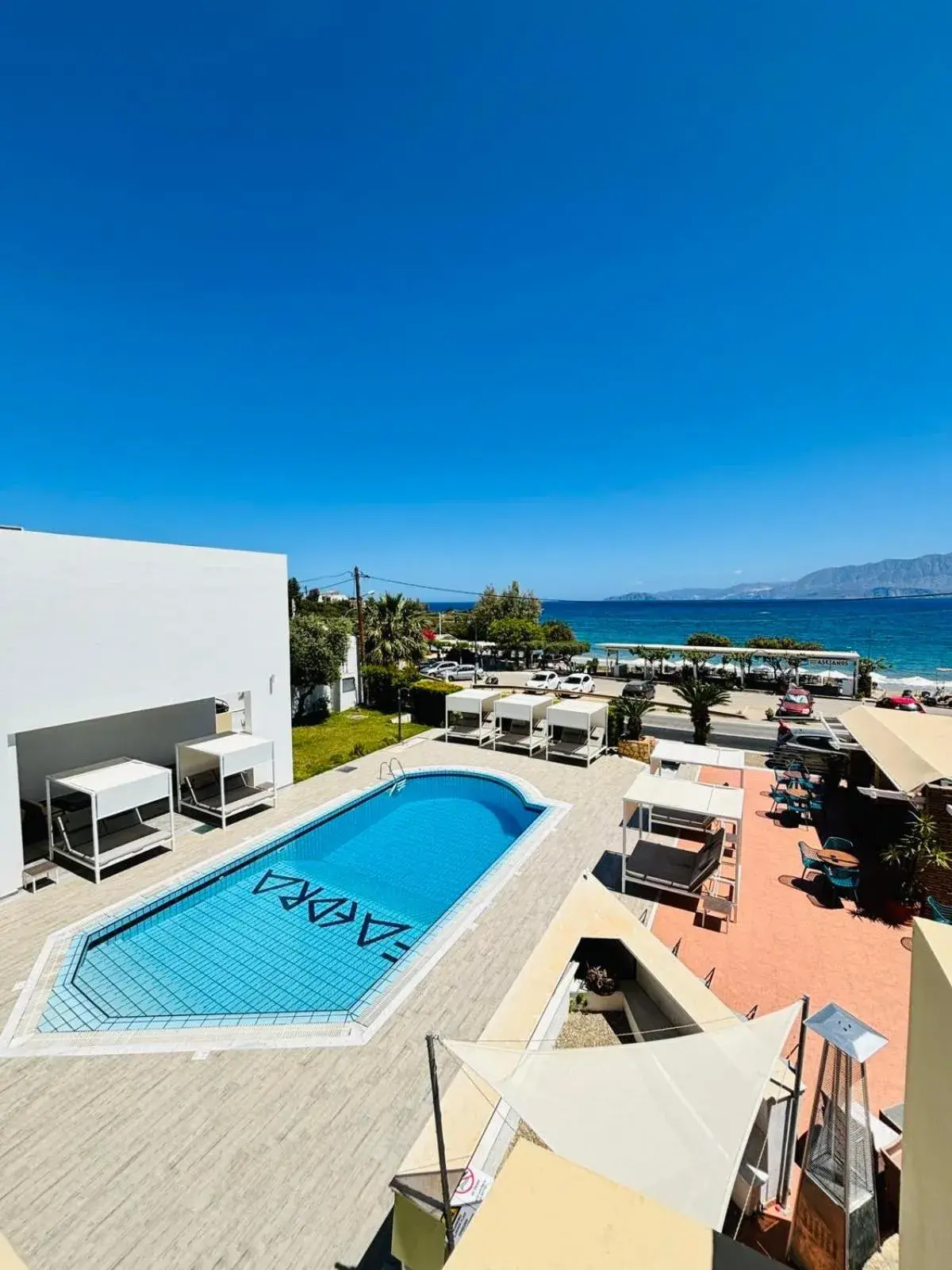 Swimming pool in Faedra Beach Swimming pool in Faedra Beach