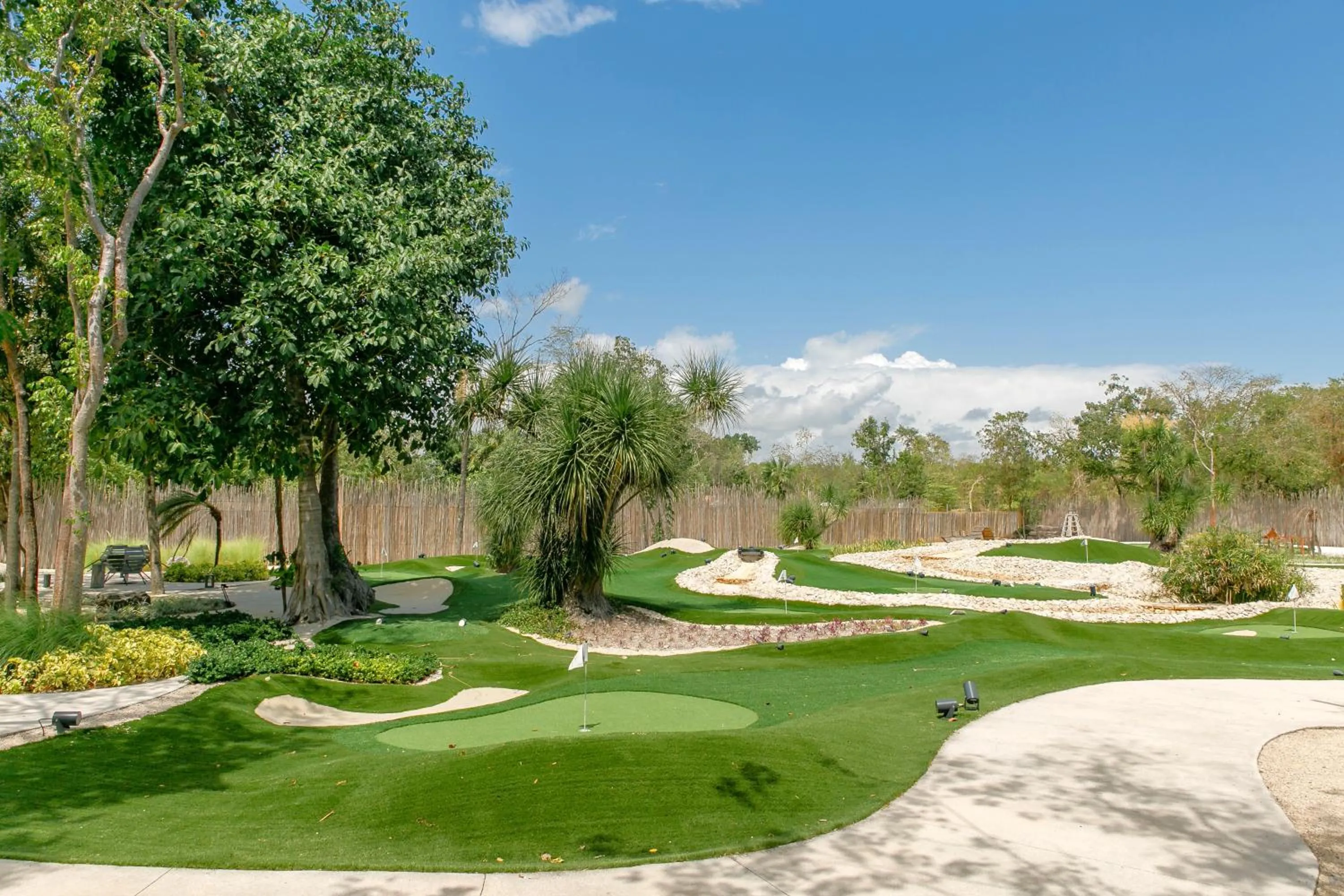 Minigolf in Lumina at The Village Luxury Residences in Corasol