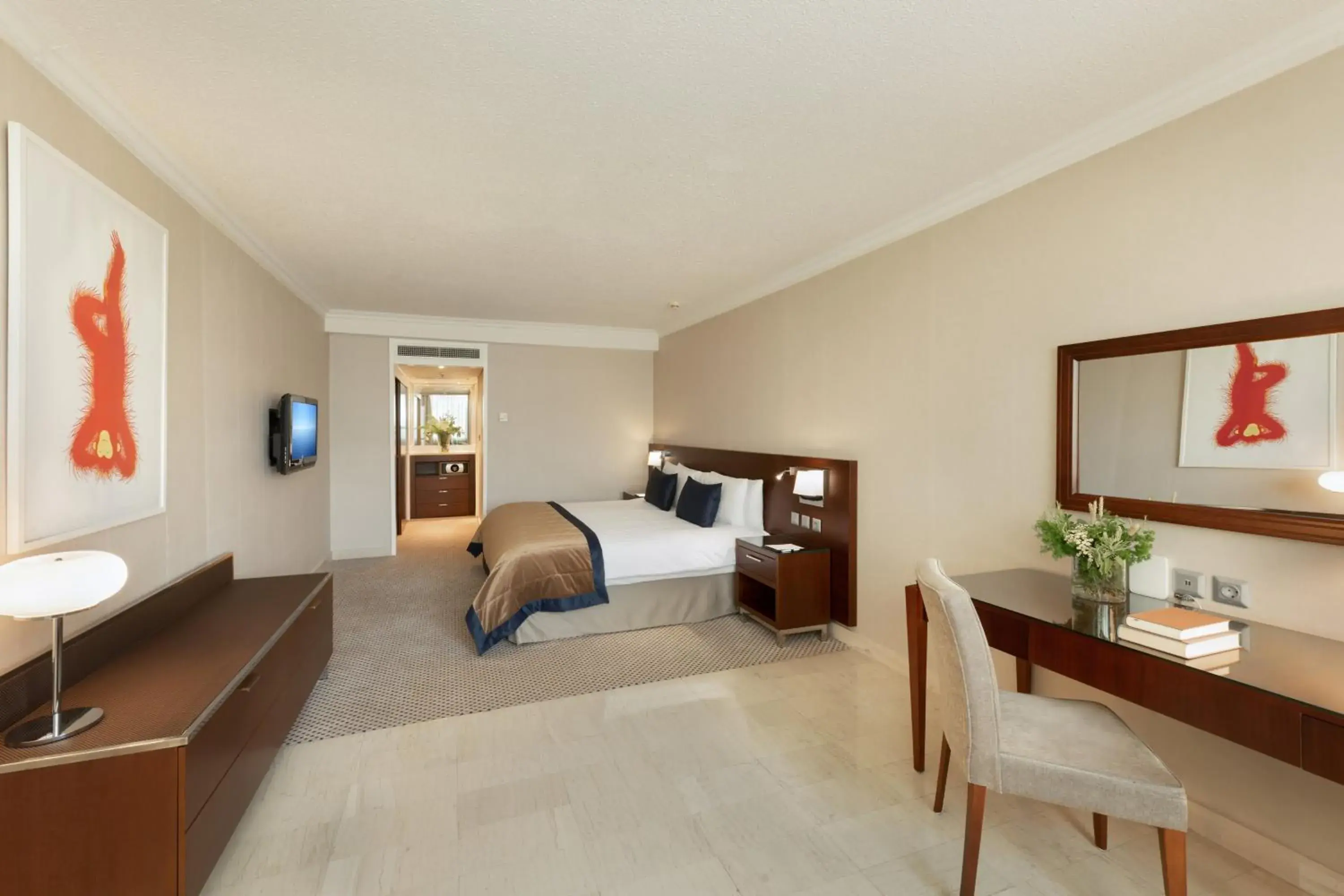 Bedroom, Bed in Athenaeum Intercontinental by IHG Bedroom, Bed in Athenaeum Intercontinental by IHG