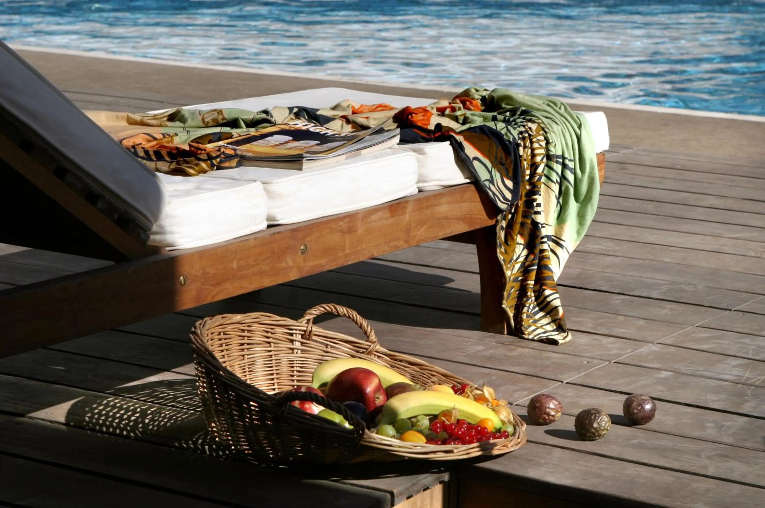 Restaurant/places to eat in Athenaeum Intercontinental by IHG