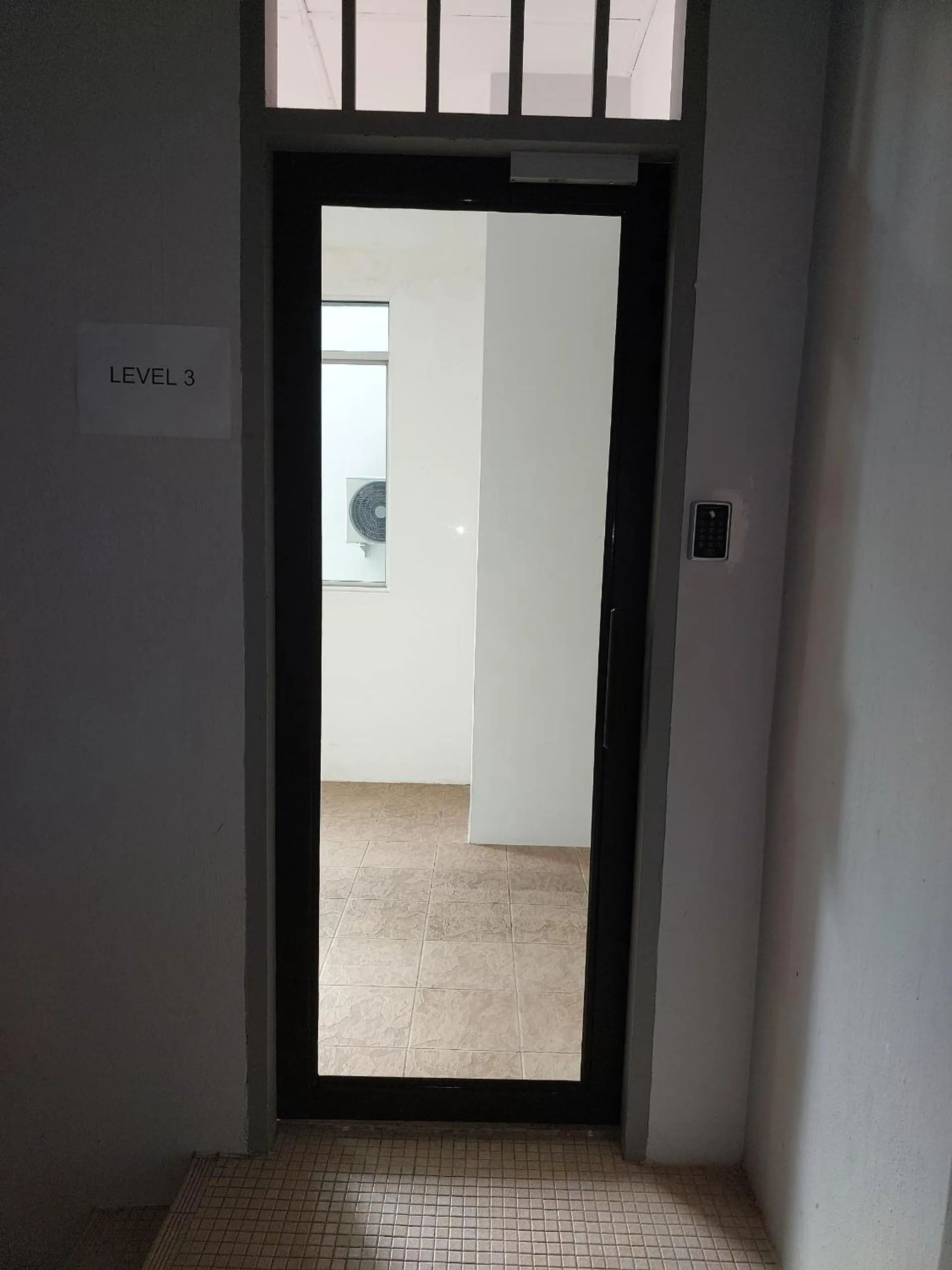 Property building in Swanling Kuching