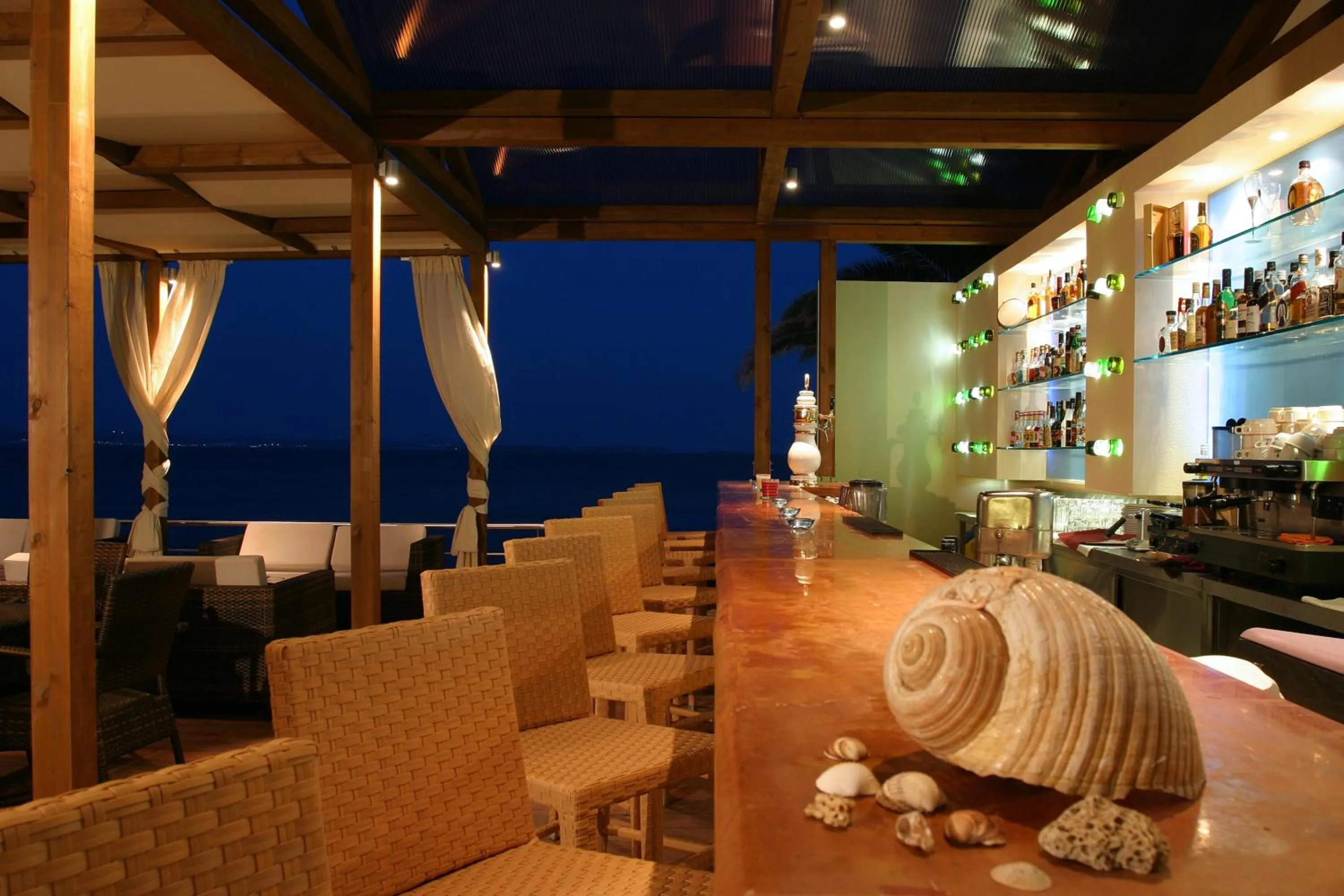 Lounge or bar in Erytha Hotel & Resort Chios