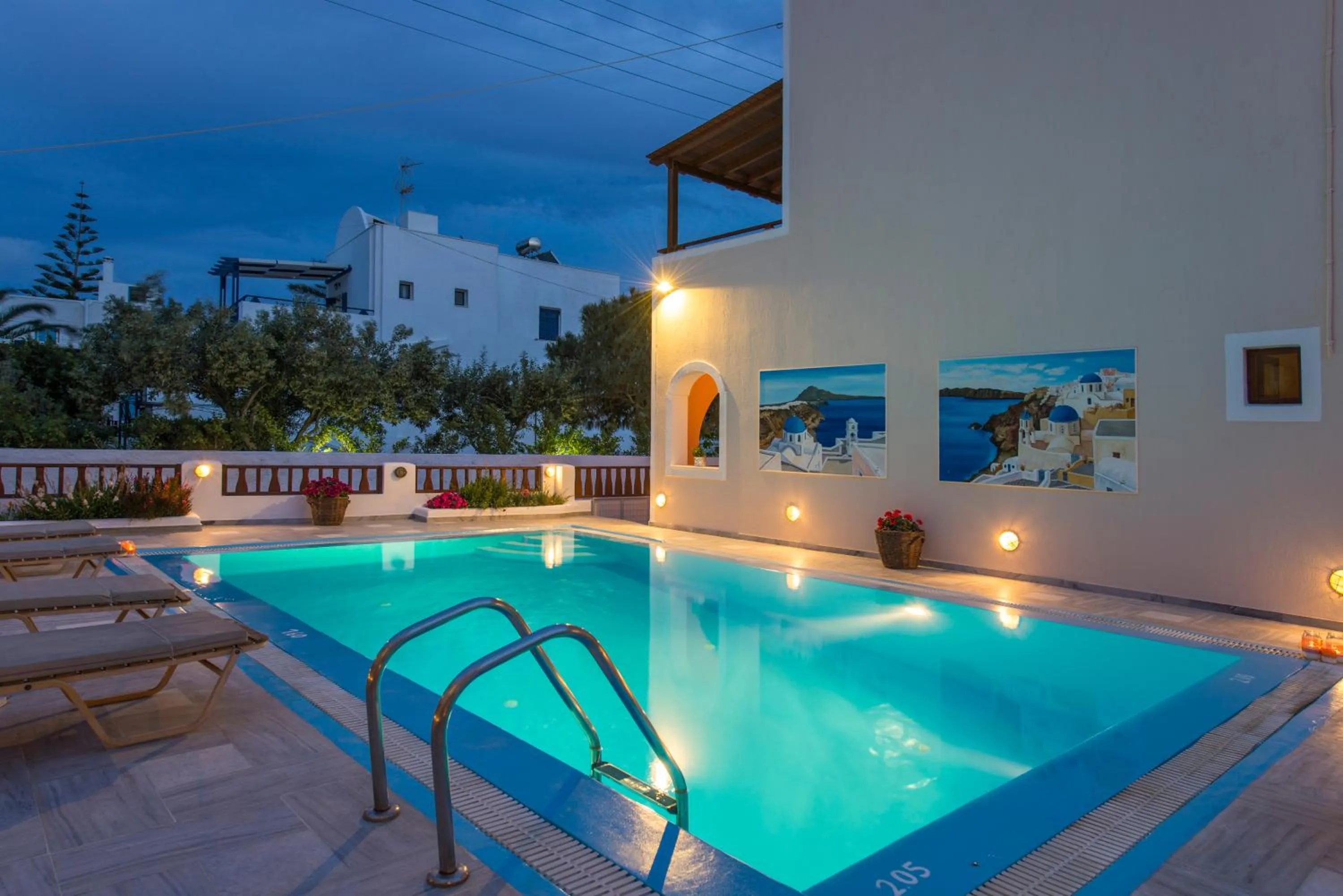 Swimming pool in Villa Voula