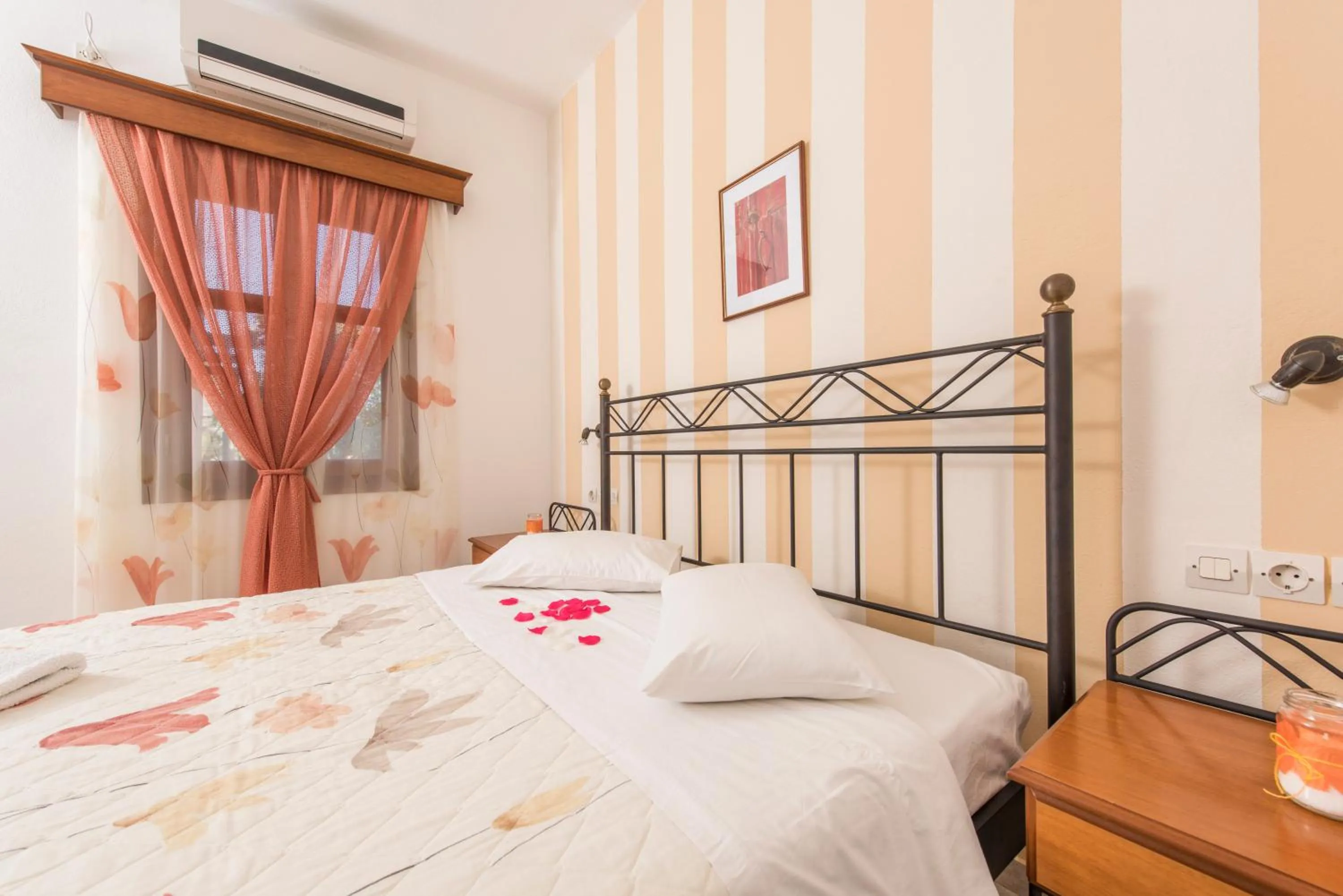 Bed in Villa Voula