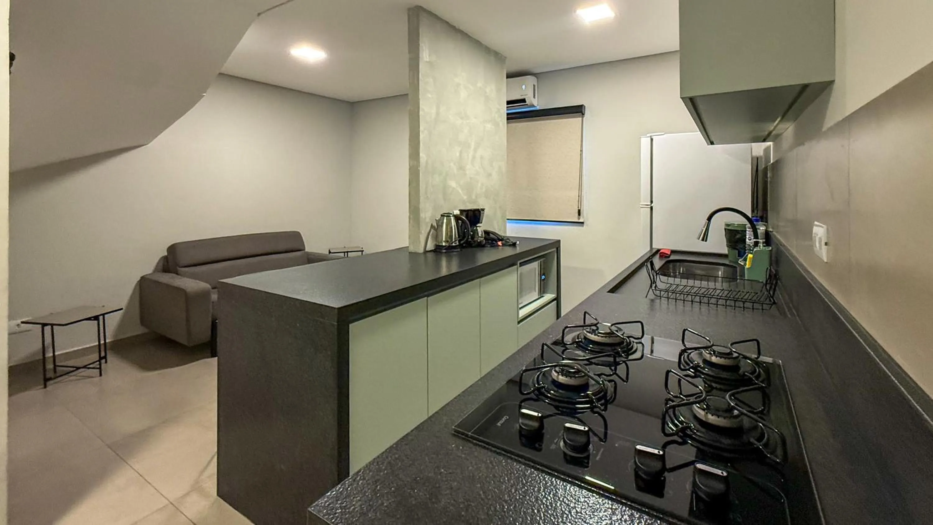 Communal kitchen in Hotel Coroados Foz Express